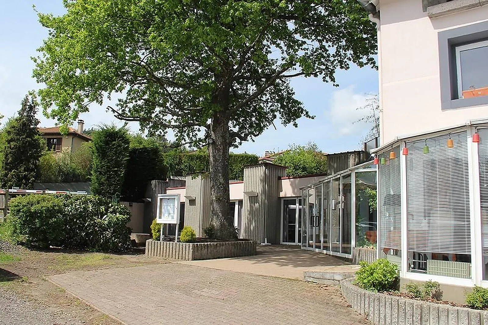 Lieux événementiels, LES JARDINS DE SAULZET