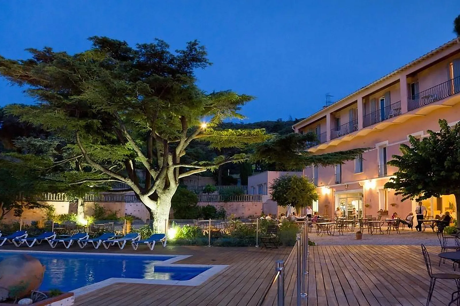 Lieux événementiels, LES JARDINS DU CÈDRE