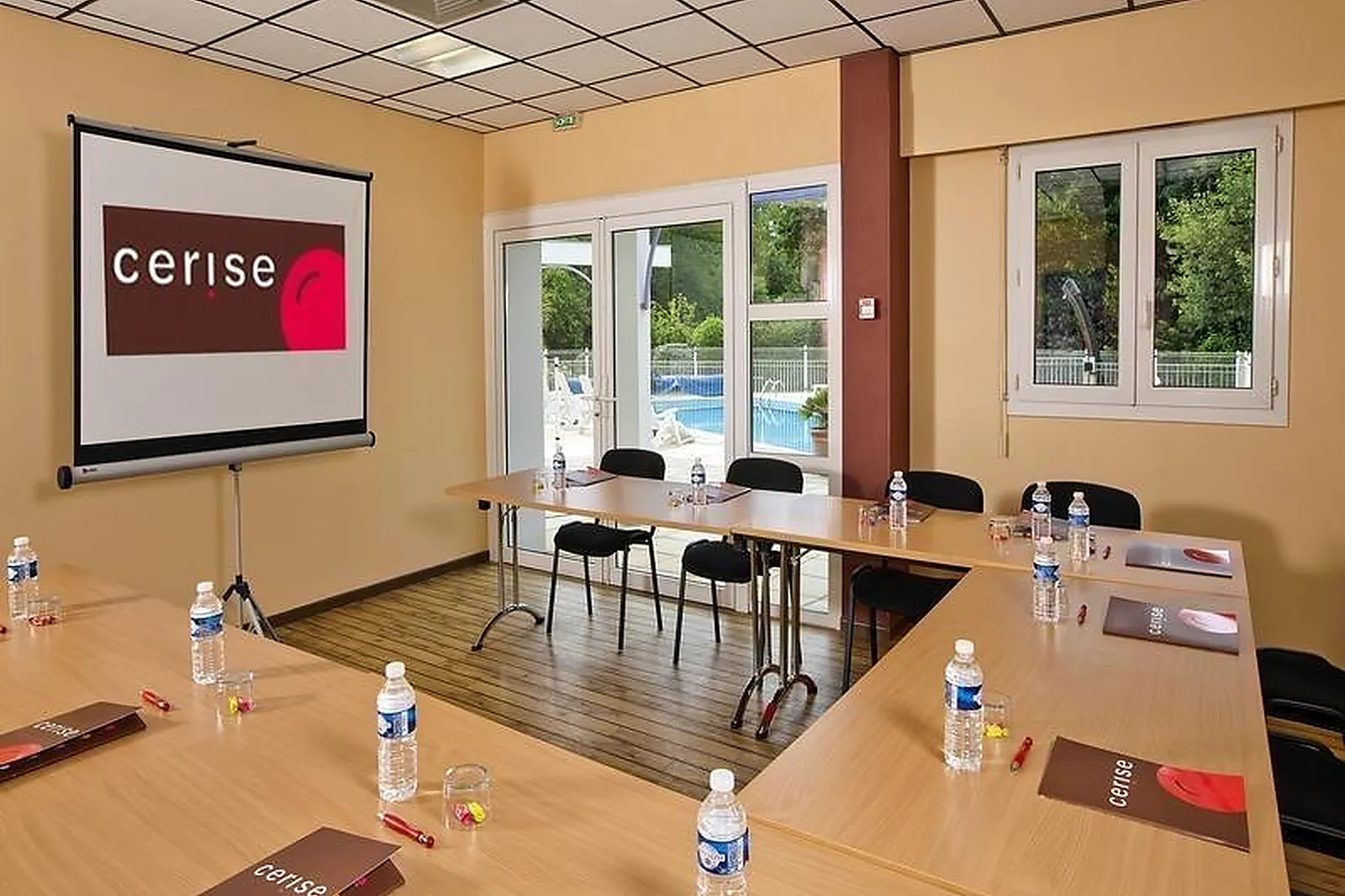 Lieux événementiels, LES JARDINS DU LAC