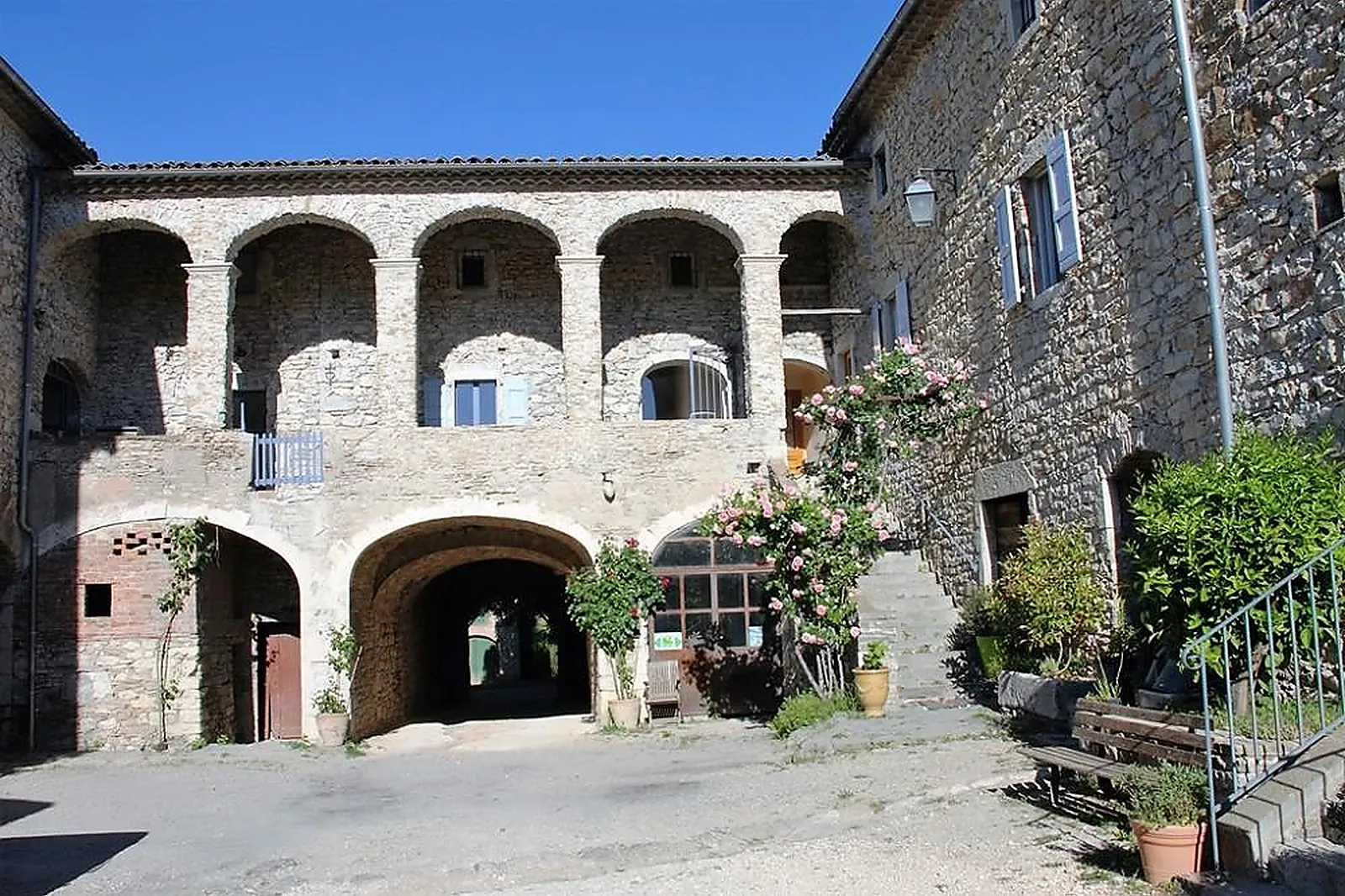 Lieux événementiels, LES JARDINS DU MAS EVESQUE