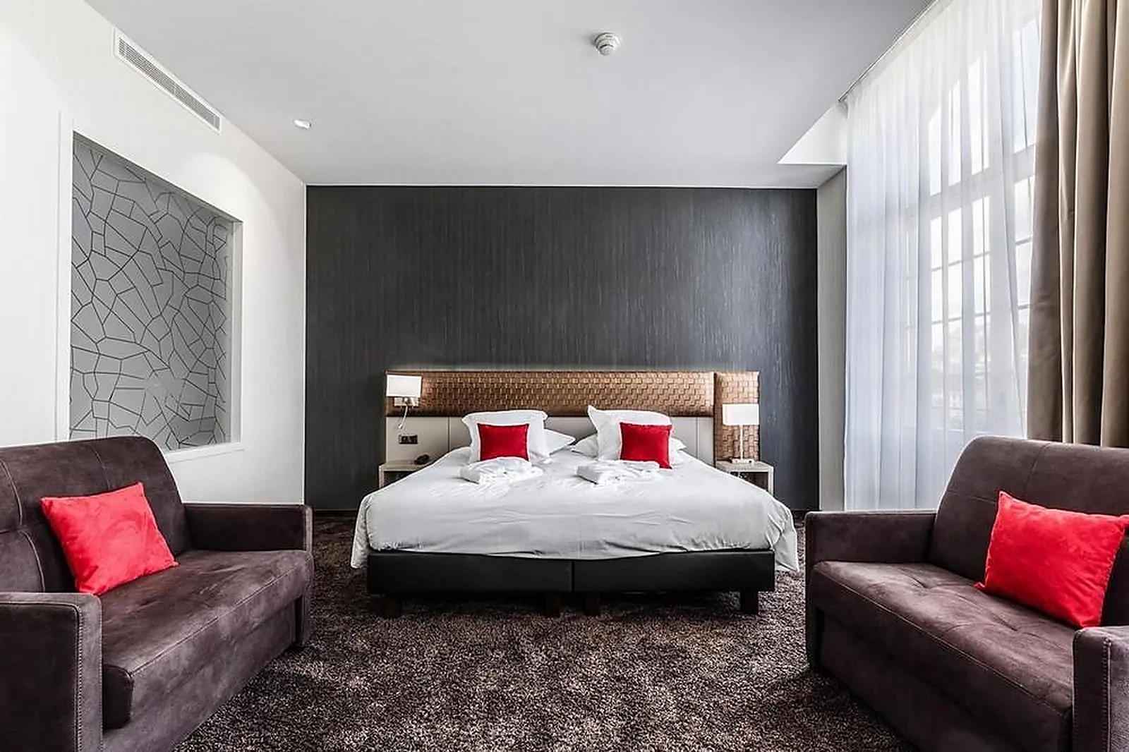 Lieux événementiels, LES JARDINS DU MESS