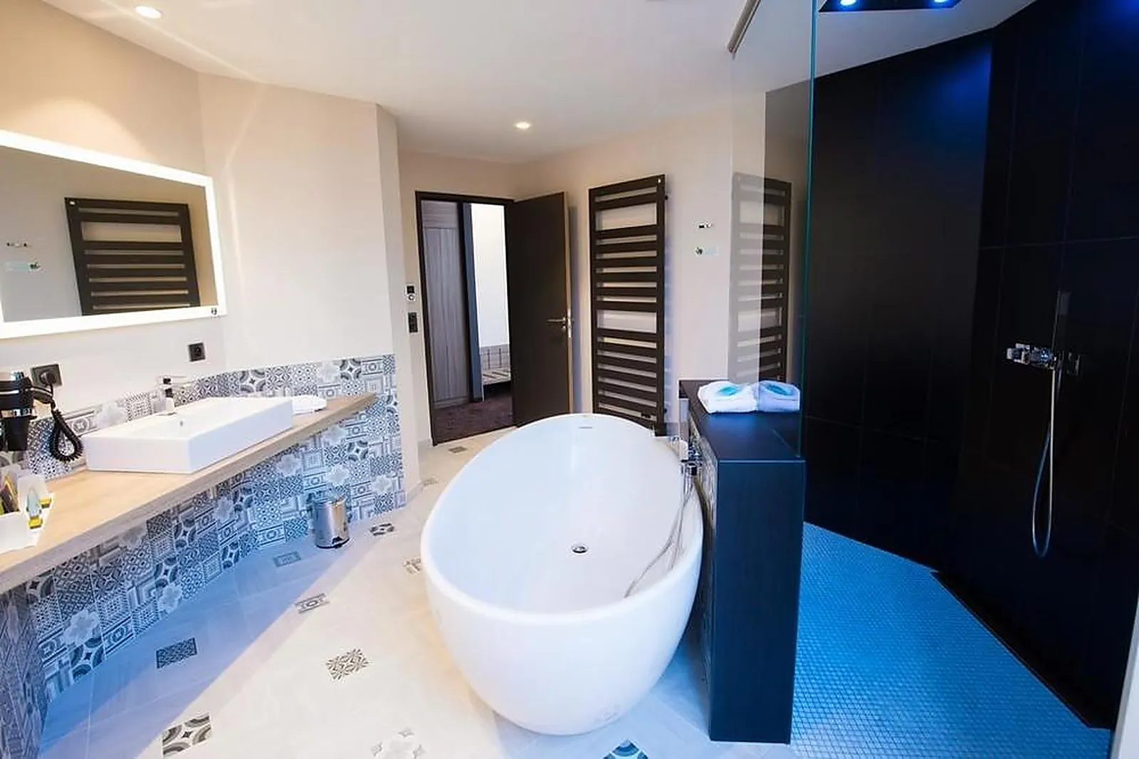 Lieux événementiels, LES JARDINS DU MESS