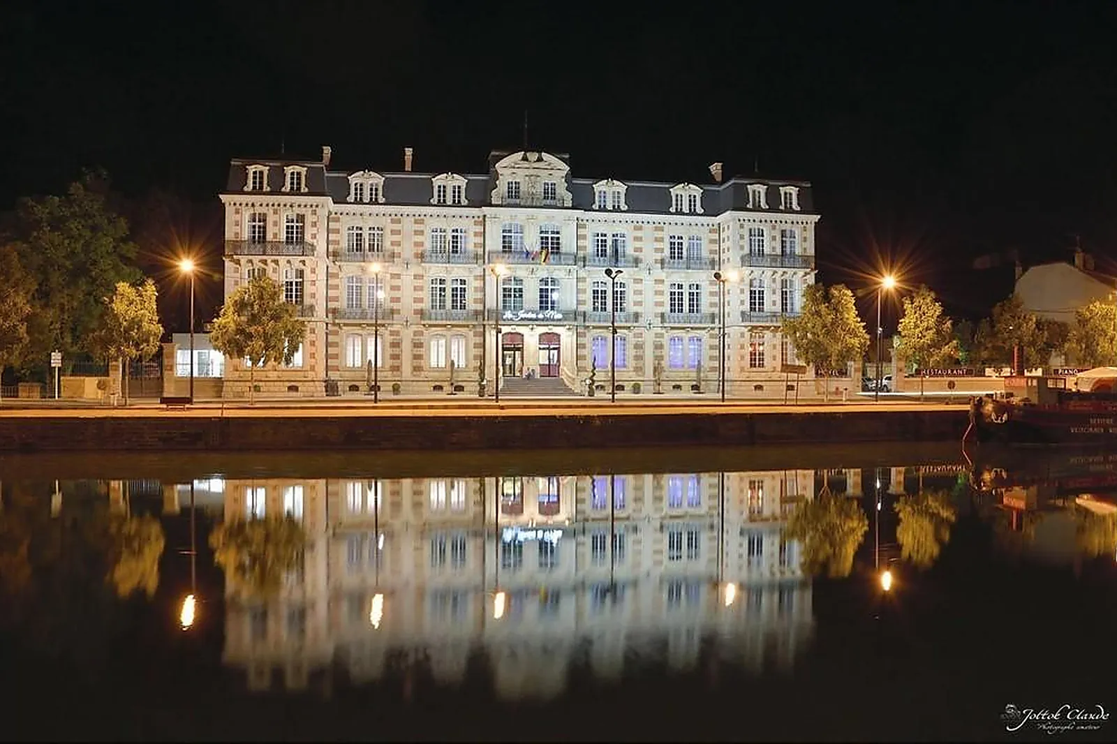 Lieux événementiels, LES JARDINS DU MESS