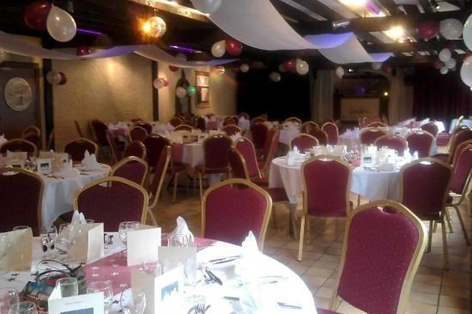 Lieux événementiels, LES LAURIÈRES