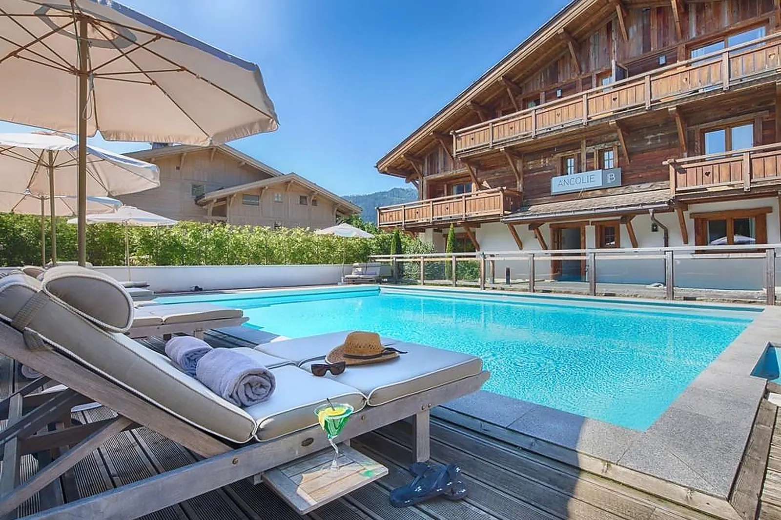 Lieux événementiels, LES LOGES BLANCHES