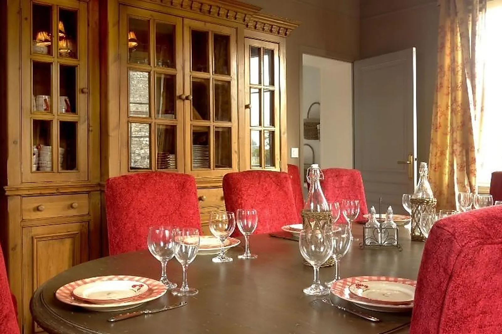 Lieux événementiels, LES MAISONS DE LÉA