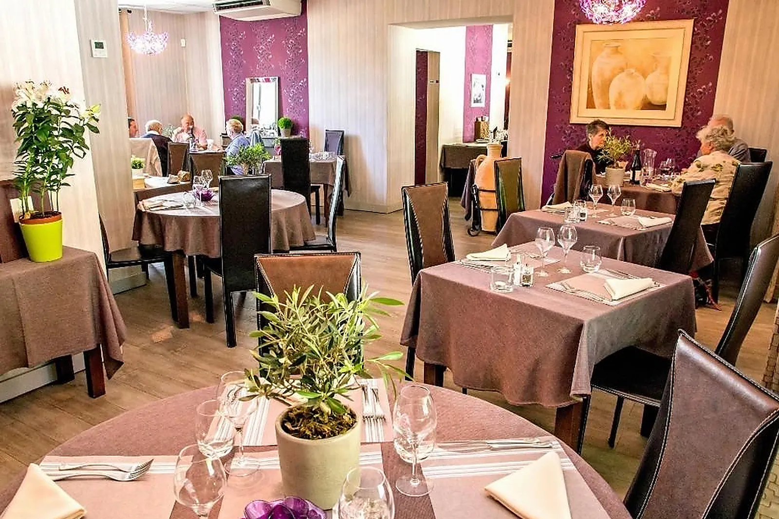 Lieux événementiels, LES MARRONNIERS