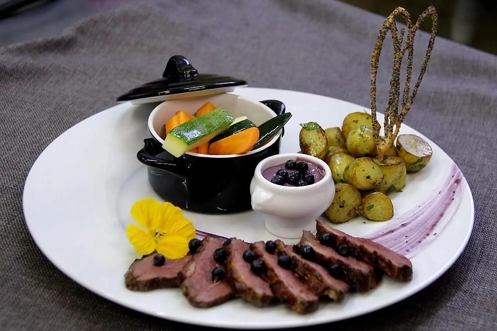 Lieux événementiels, LES MARRONNIERS