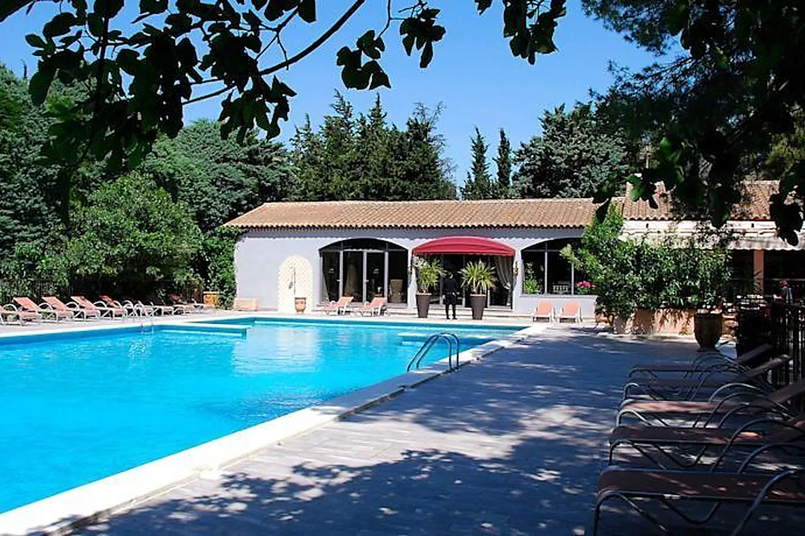 Lieux événementiels, LES MAZETS DES ROCHES