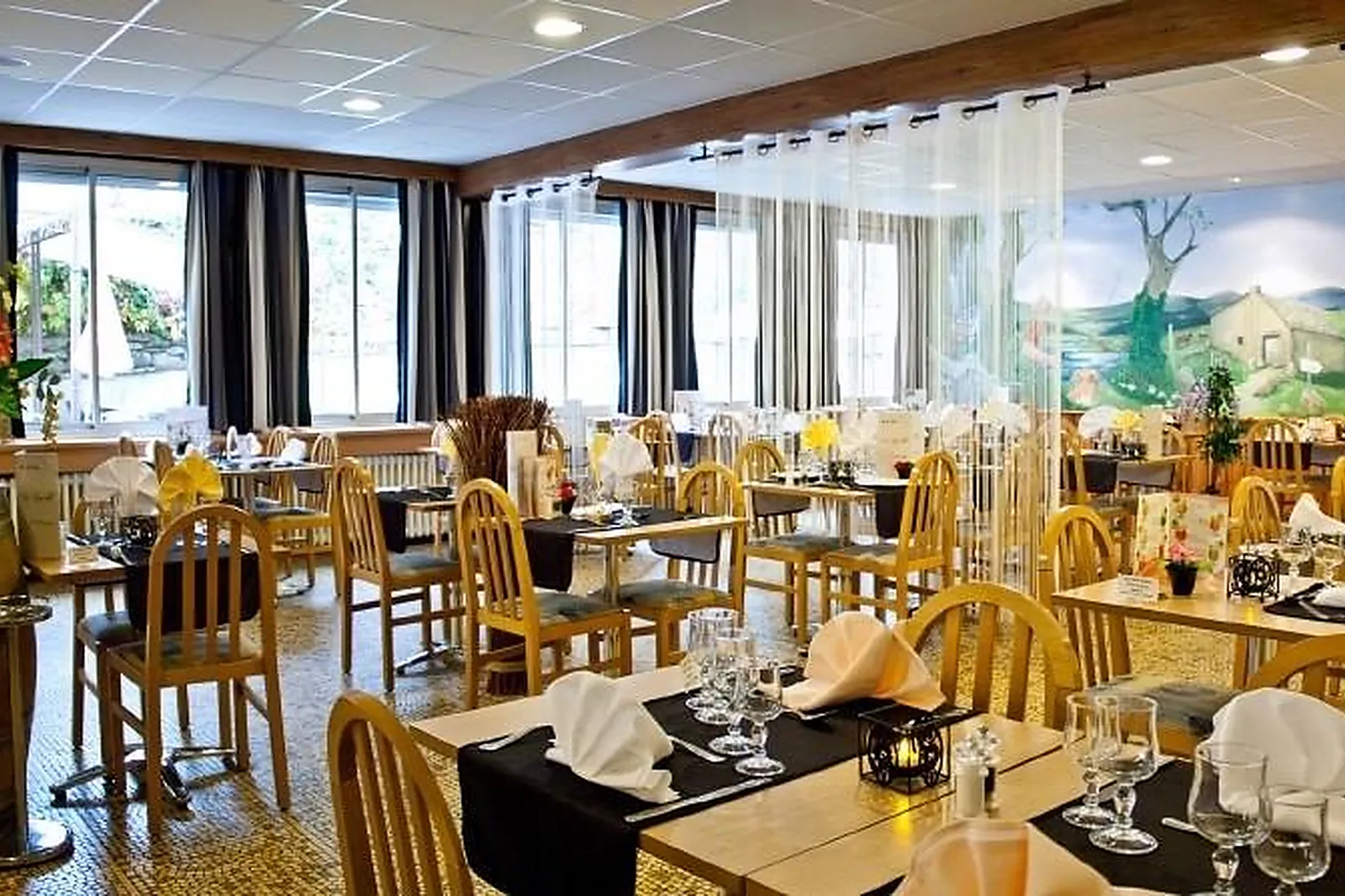 Lieux événementiels, LES MESSAGERIES