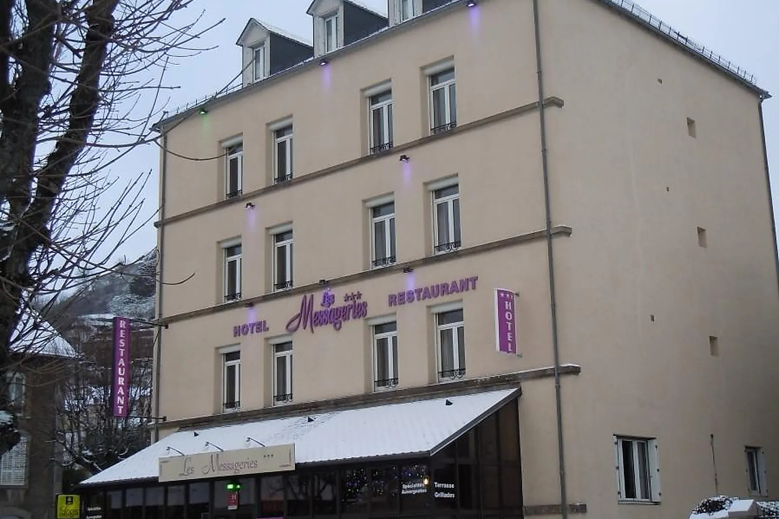 Lieux événementiels, LES MESSAGERIES