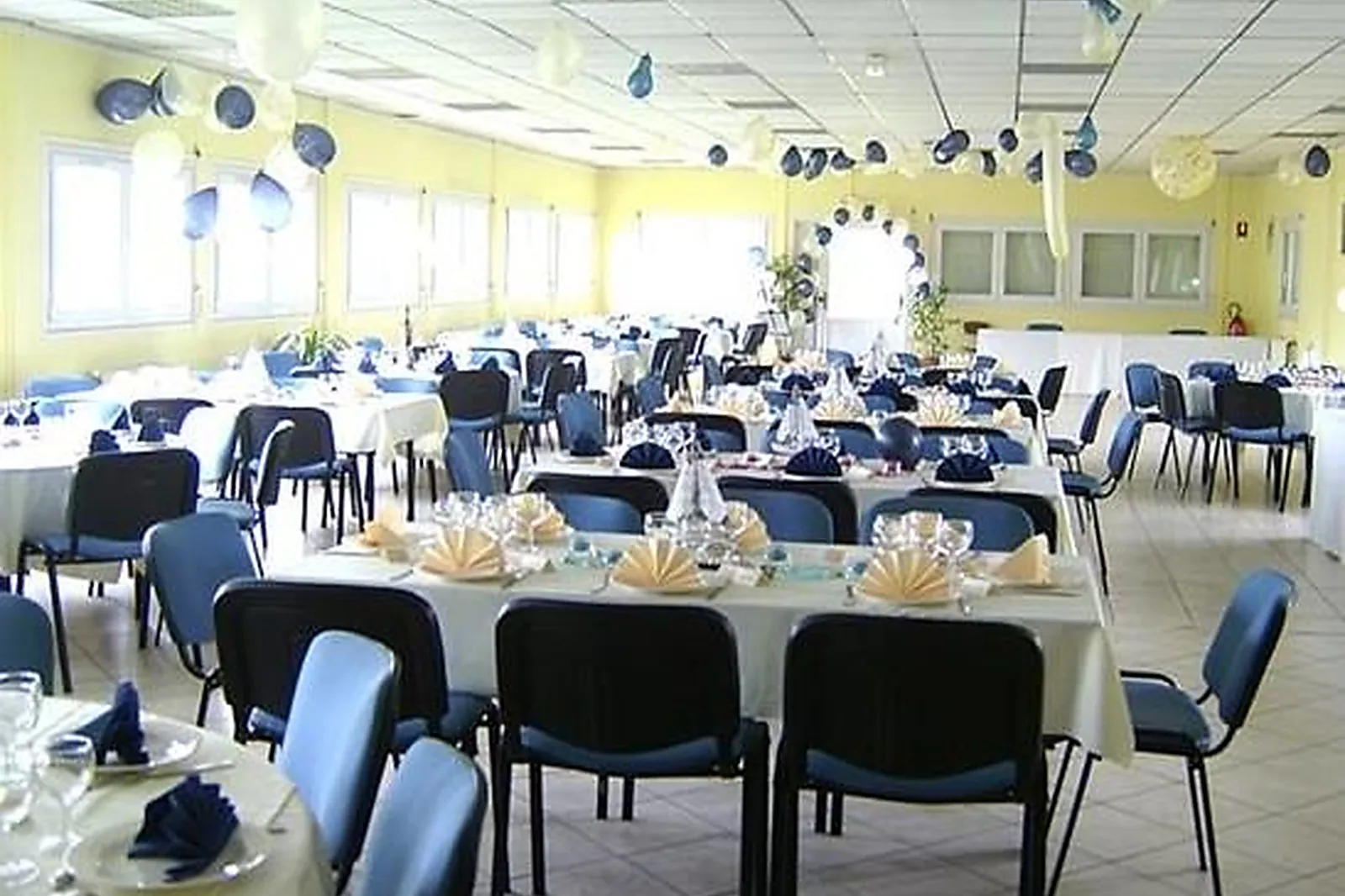 Lieux événementiels, LES MEULES DU MOULIN