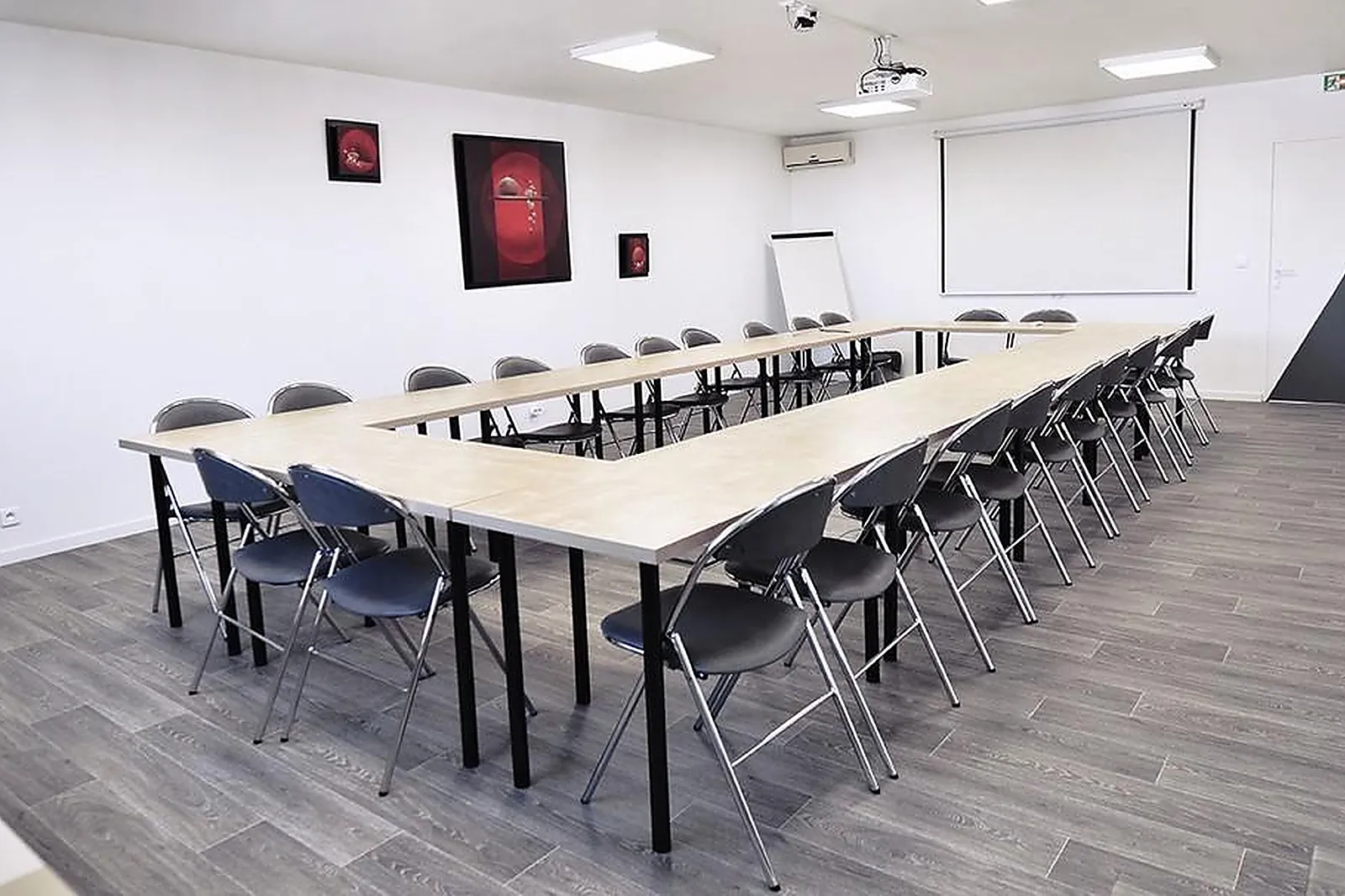 Lieux événementiels, LES MILLES ESPACES