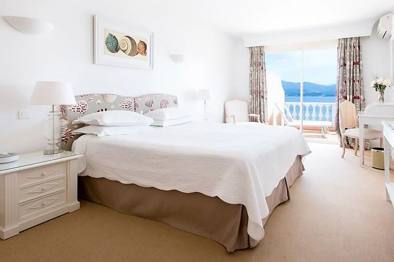 Lieux événementiels, LES MOUETTES AJACCIO