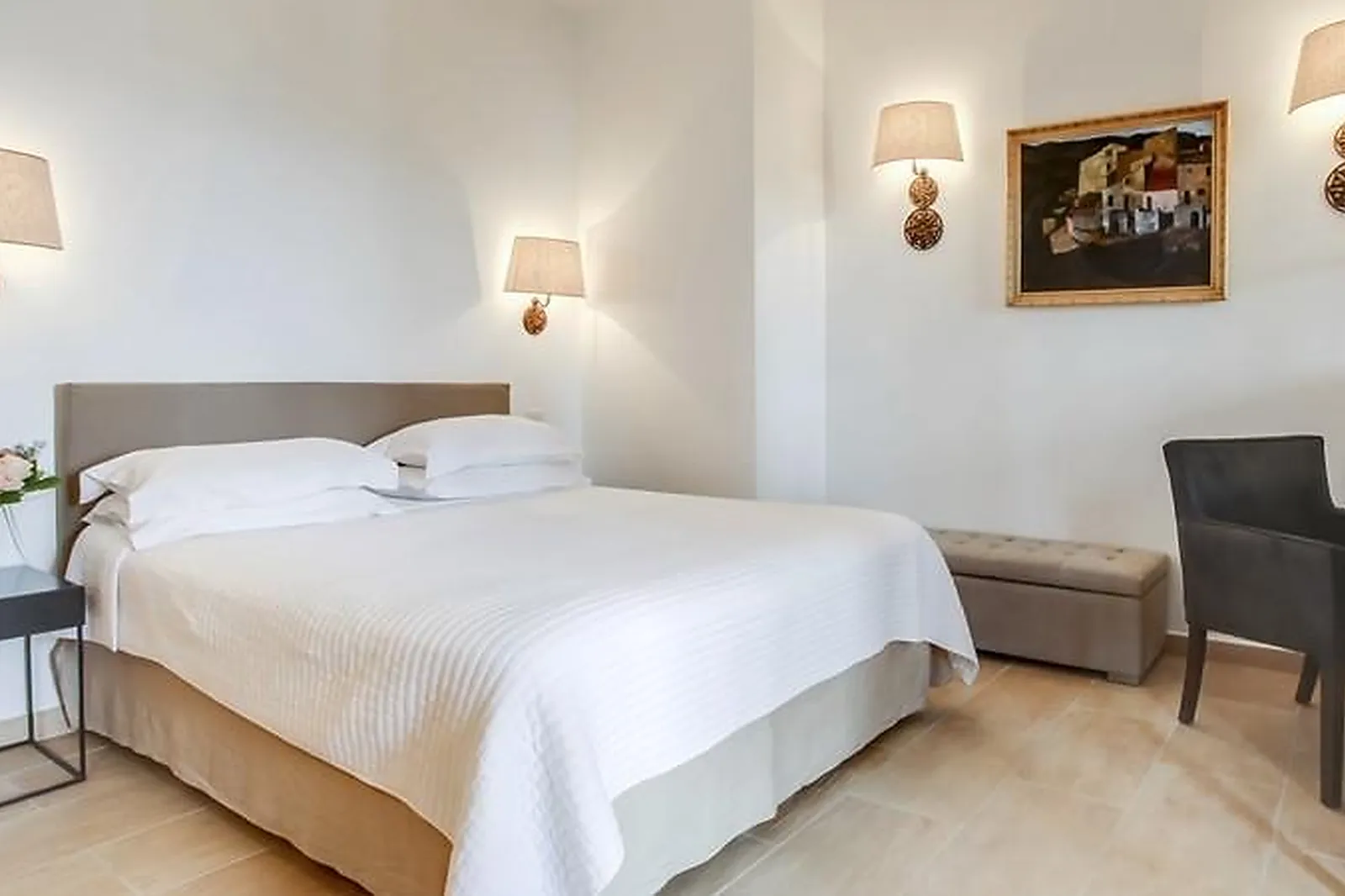 Lieux événementiels, LES MOUETTES AJACCIO