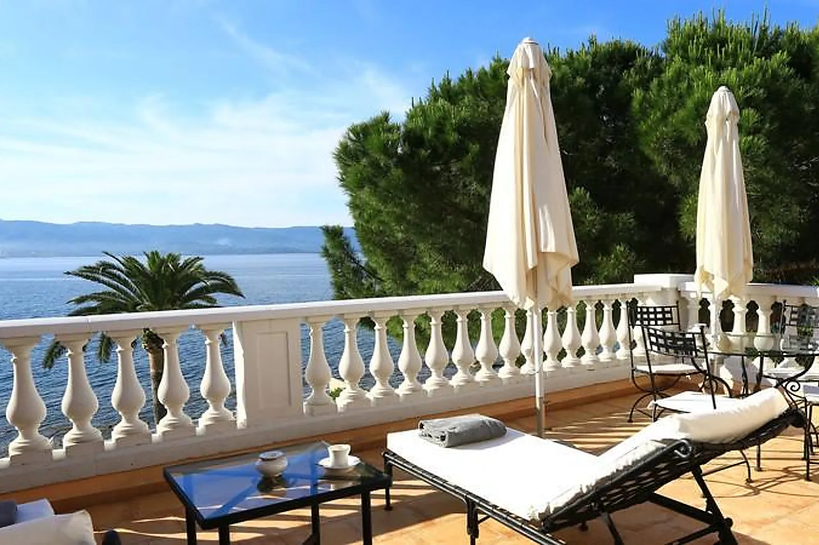 Lieux événementiels, LES MOUETTES AJACCIO