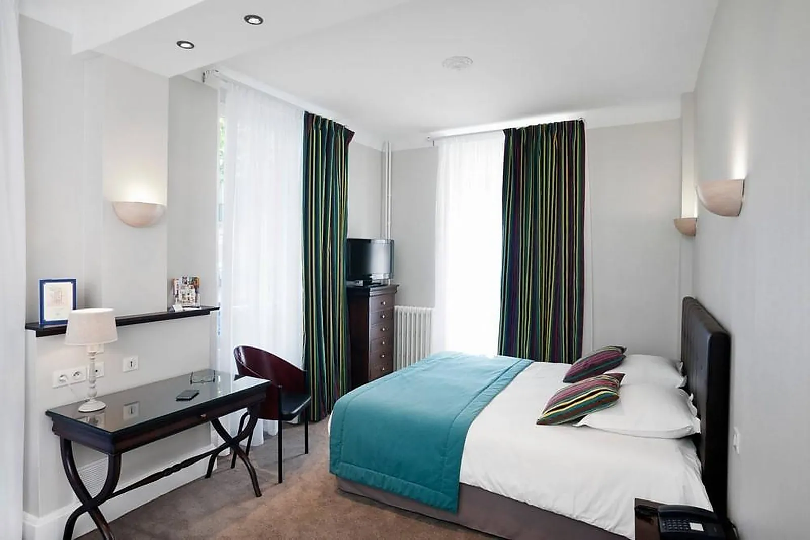 Lieux événementiels, LES NATIONS