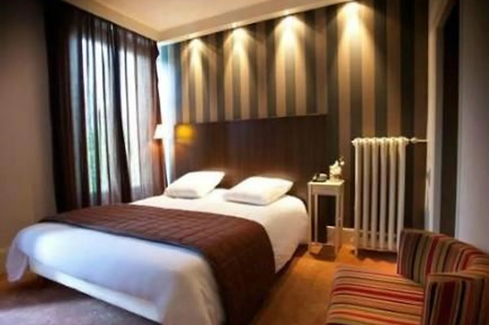 Lieux événementiels, LES NÉGOCIANTS