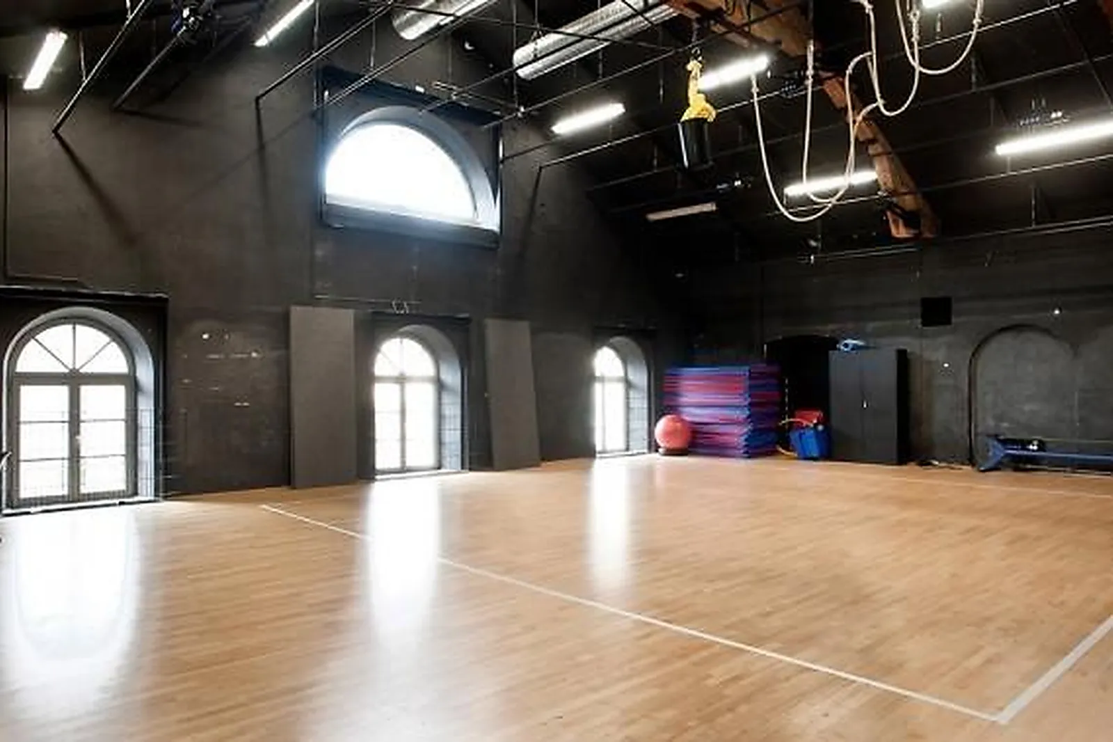 Lieux événementiels, LES NOUVELLES SUBSISTANCES