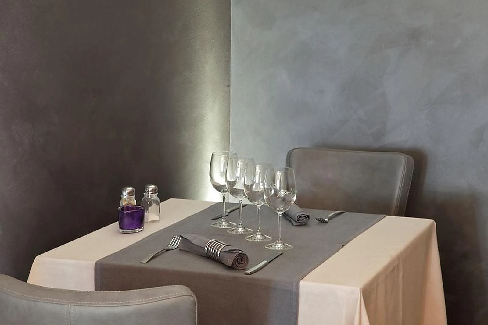 Lieux événementiels, LES OLIVADES