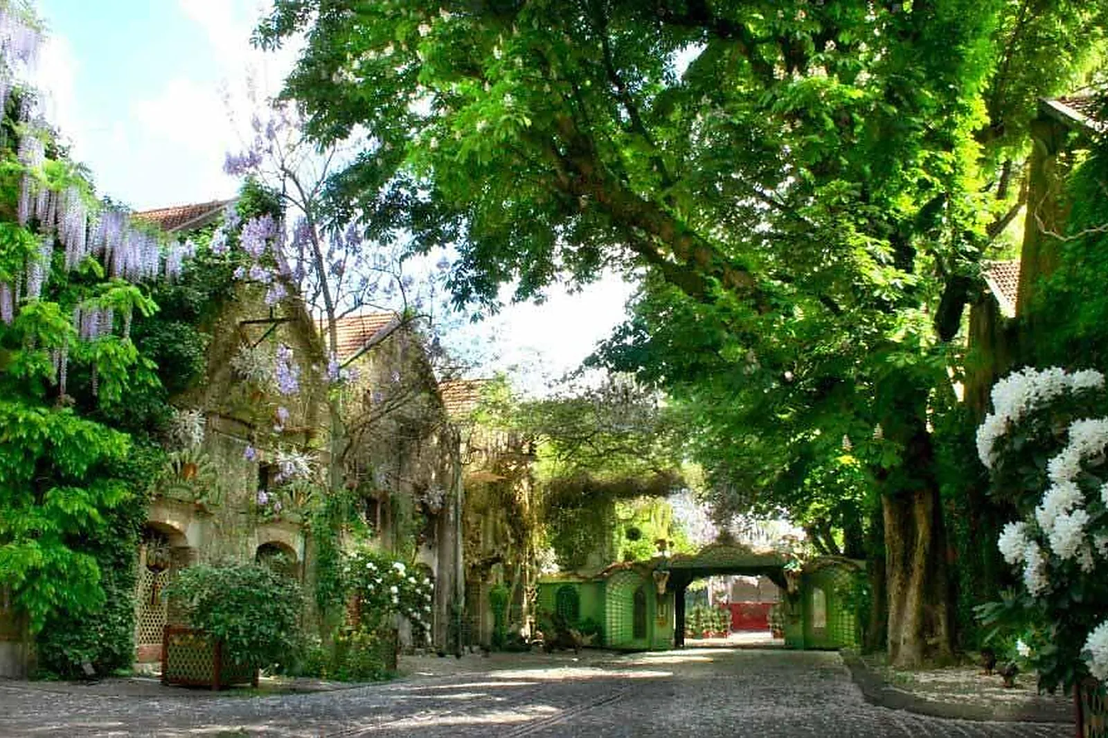 Lieux événementiels, LES PAVILLONS DE BERCY