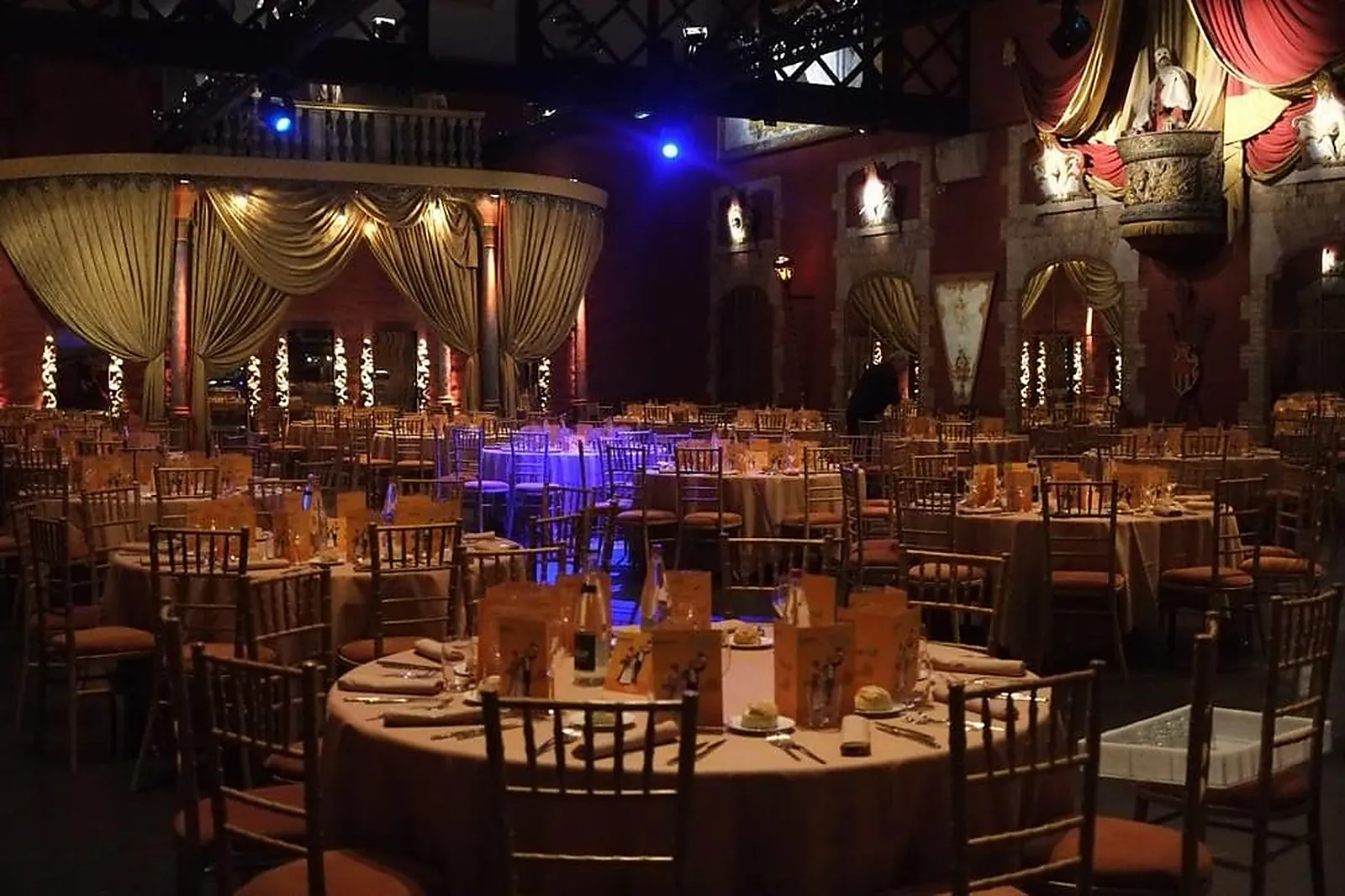 Lieux événementiels, LES PAVILLONS DE BERCY