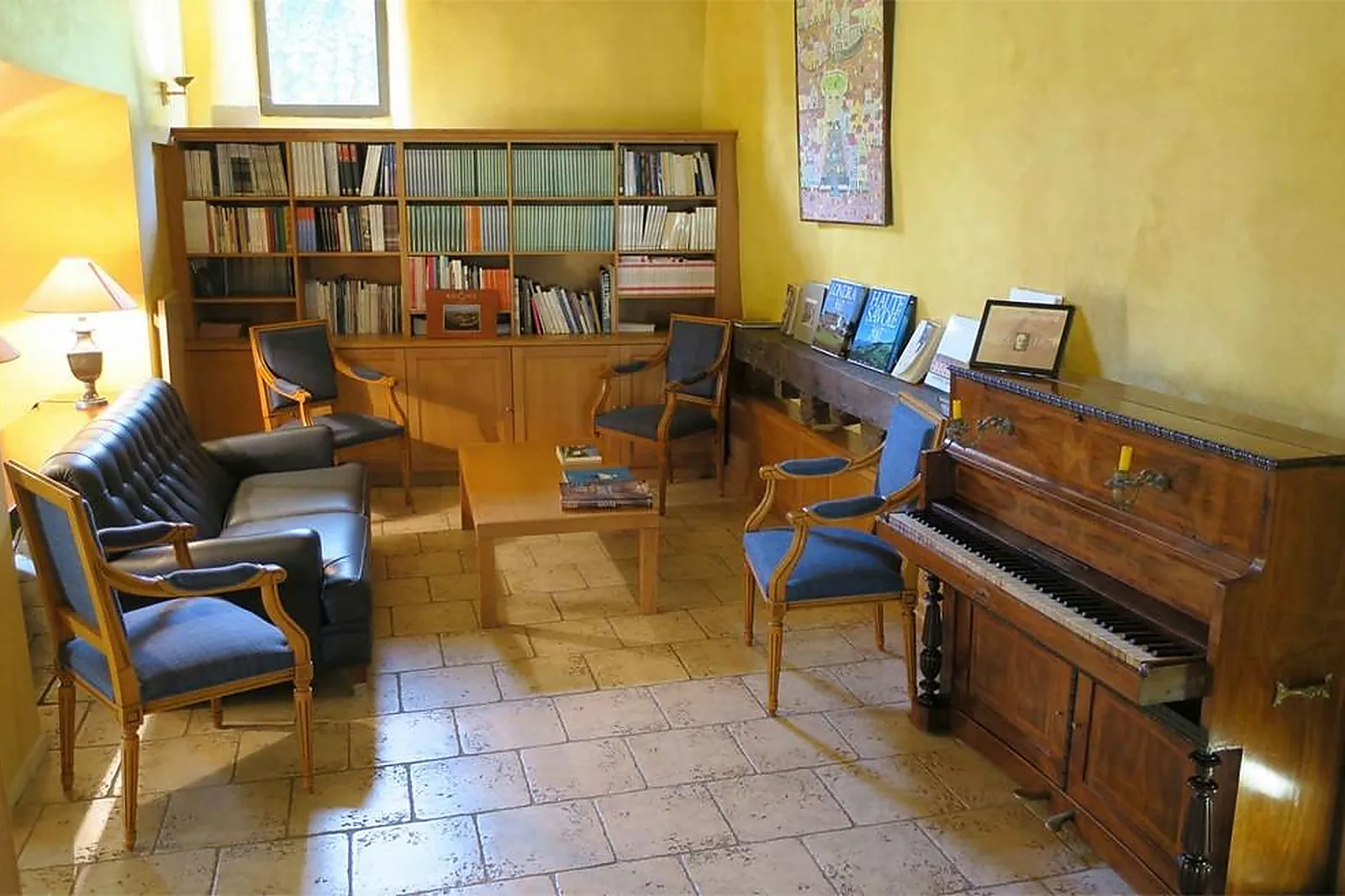 Lieux événementiels, LES PENSIÈRES