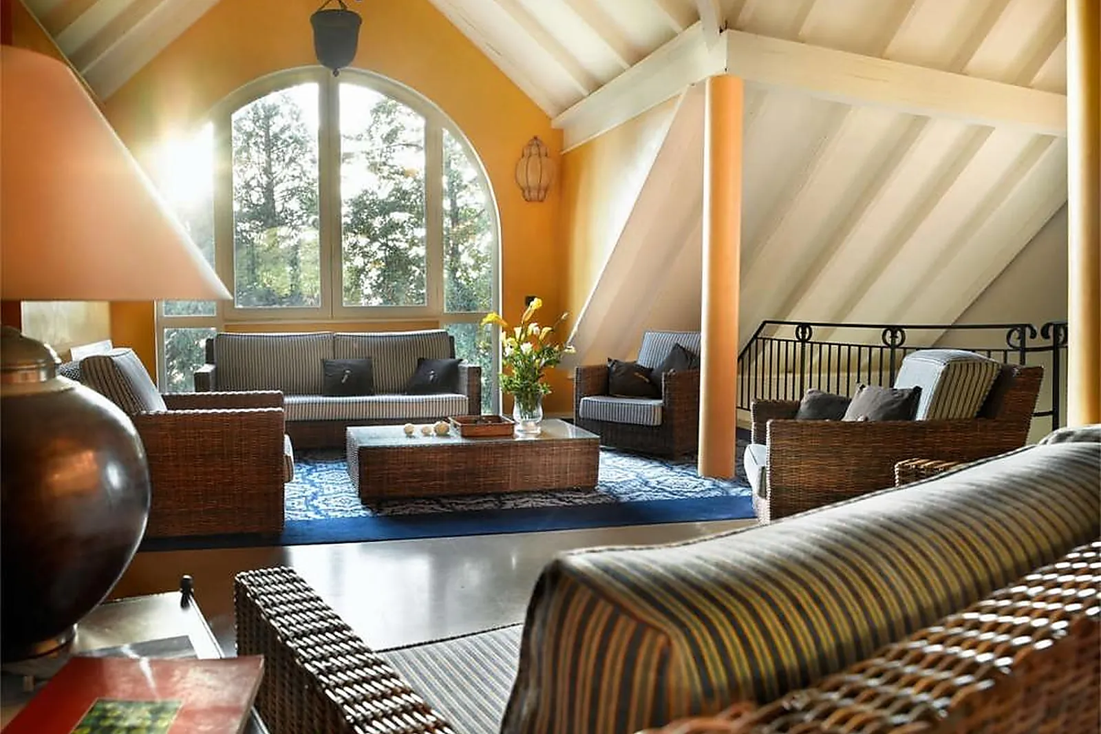 Lieux événementiels, LES PENSIÈRES