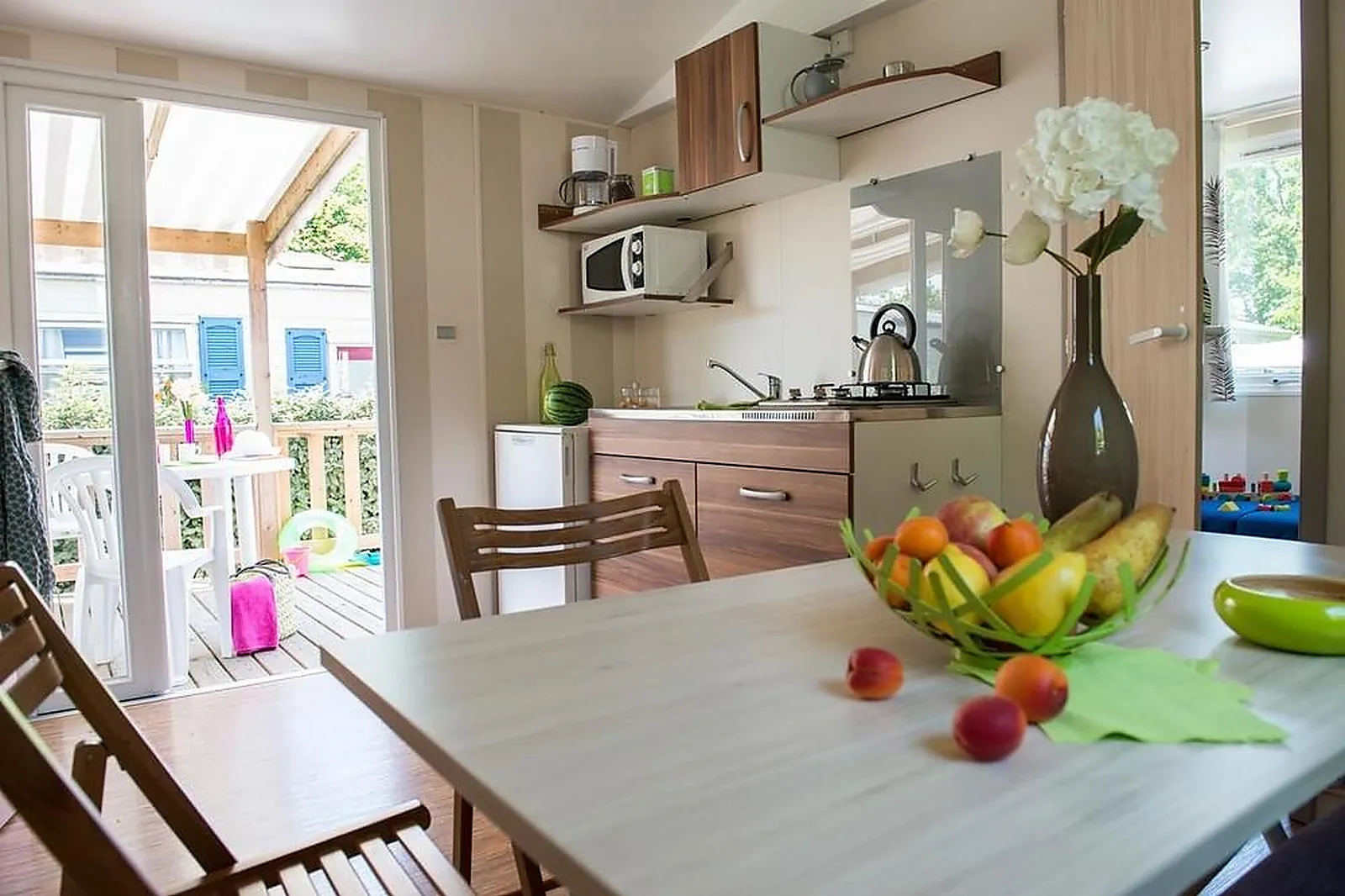 Lieux événementiels, LES PIERRES COUCHÉES