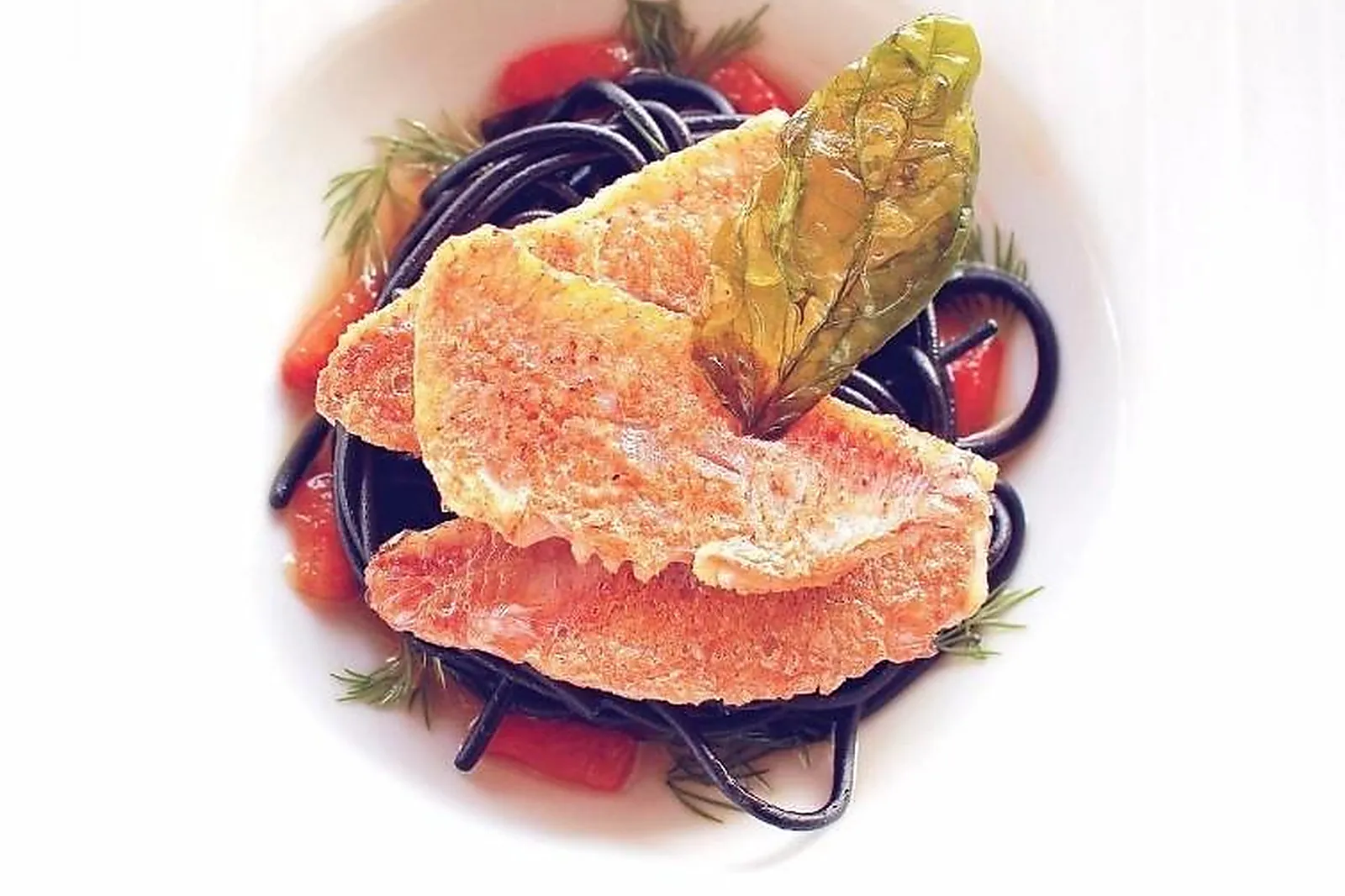 Lieux événementiels, LES PIGEONS BLANCS