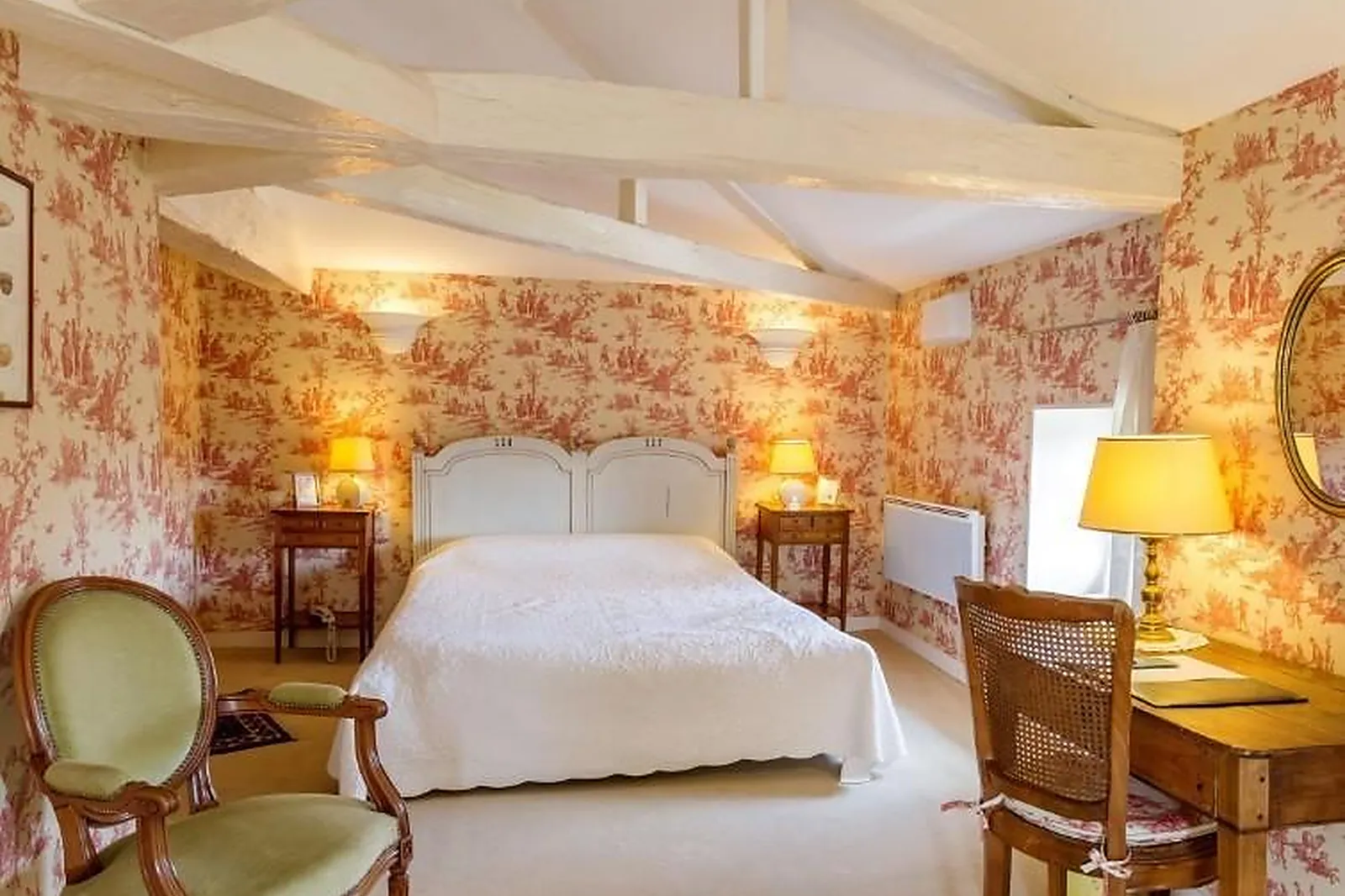 Lieux événementiels, LES PIGEONS BLANCS