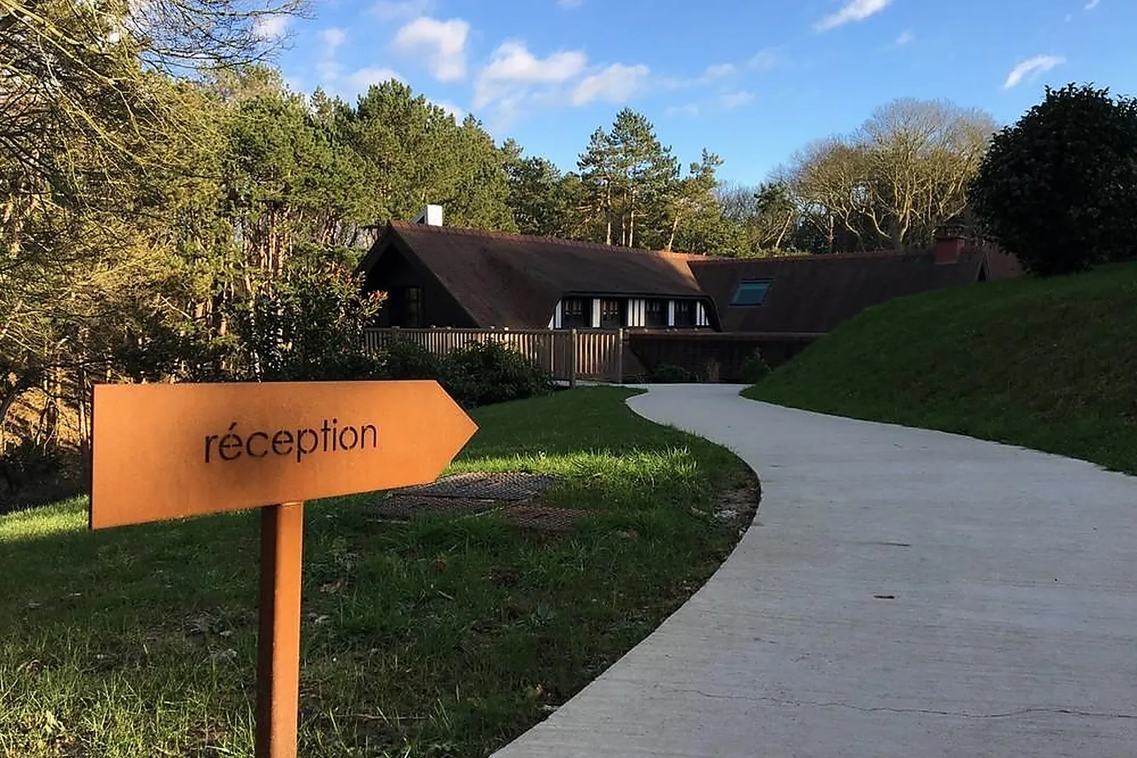 Lieux événementiels, LES PINS DE CÉSAR HÔTEL ET SPA