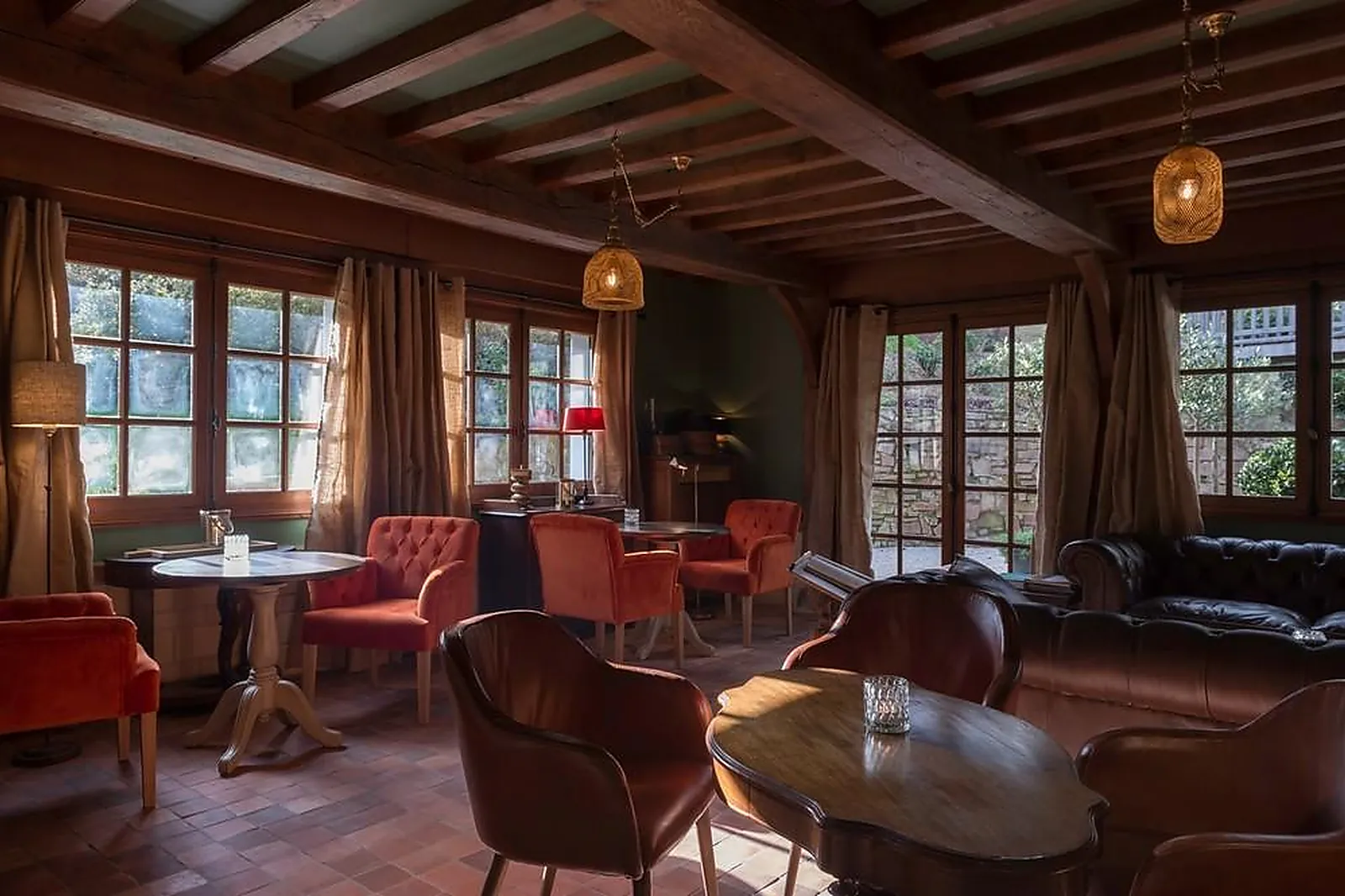 Lieux événementiels, LES PINS DE CÉSAR HÔTEL ET SPA