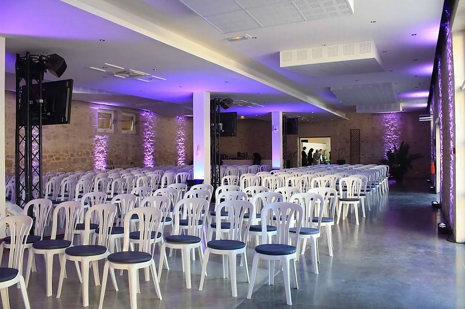 Lieux événementiels, LES POMMERIEUX