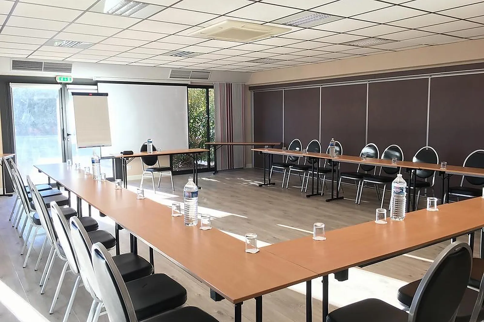 Lieux événementiels, LES PORTES DE PROVENCE