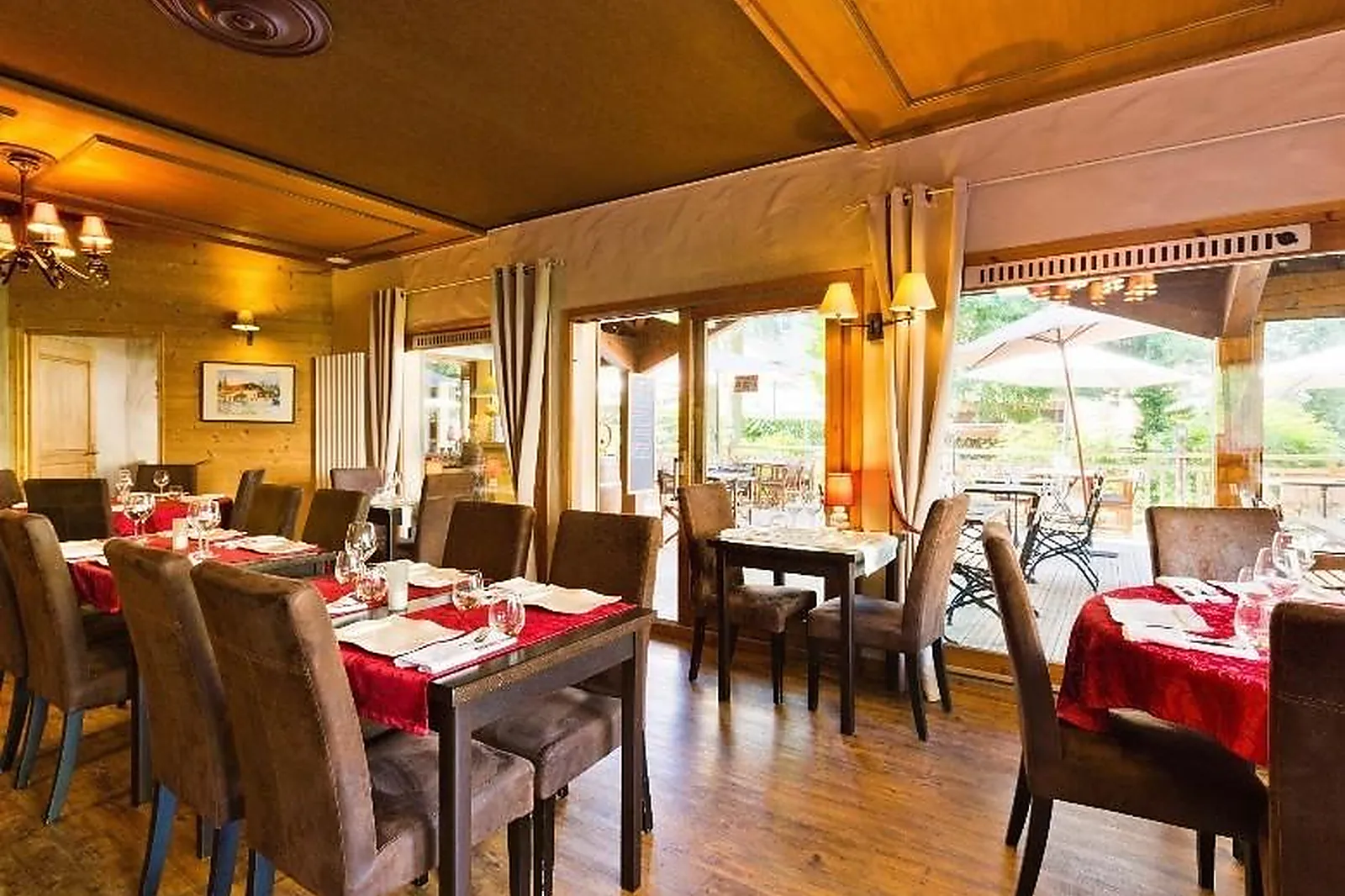 Lieux événementiels, LES PRÉS DU ROSAY