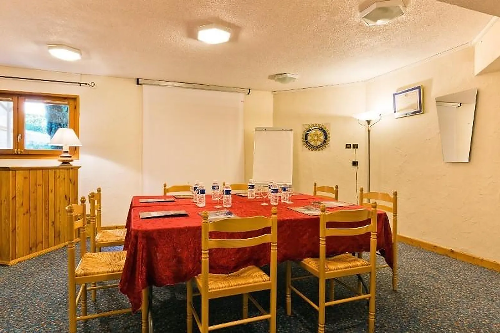 Lieux événementiels, LES PRÉS DU ROSAY