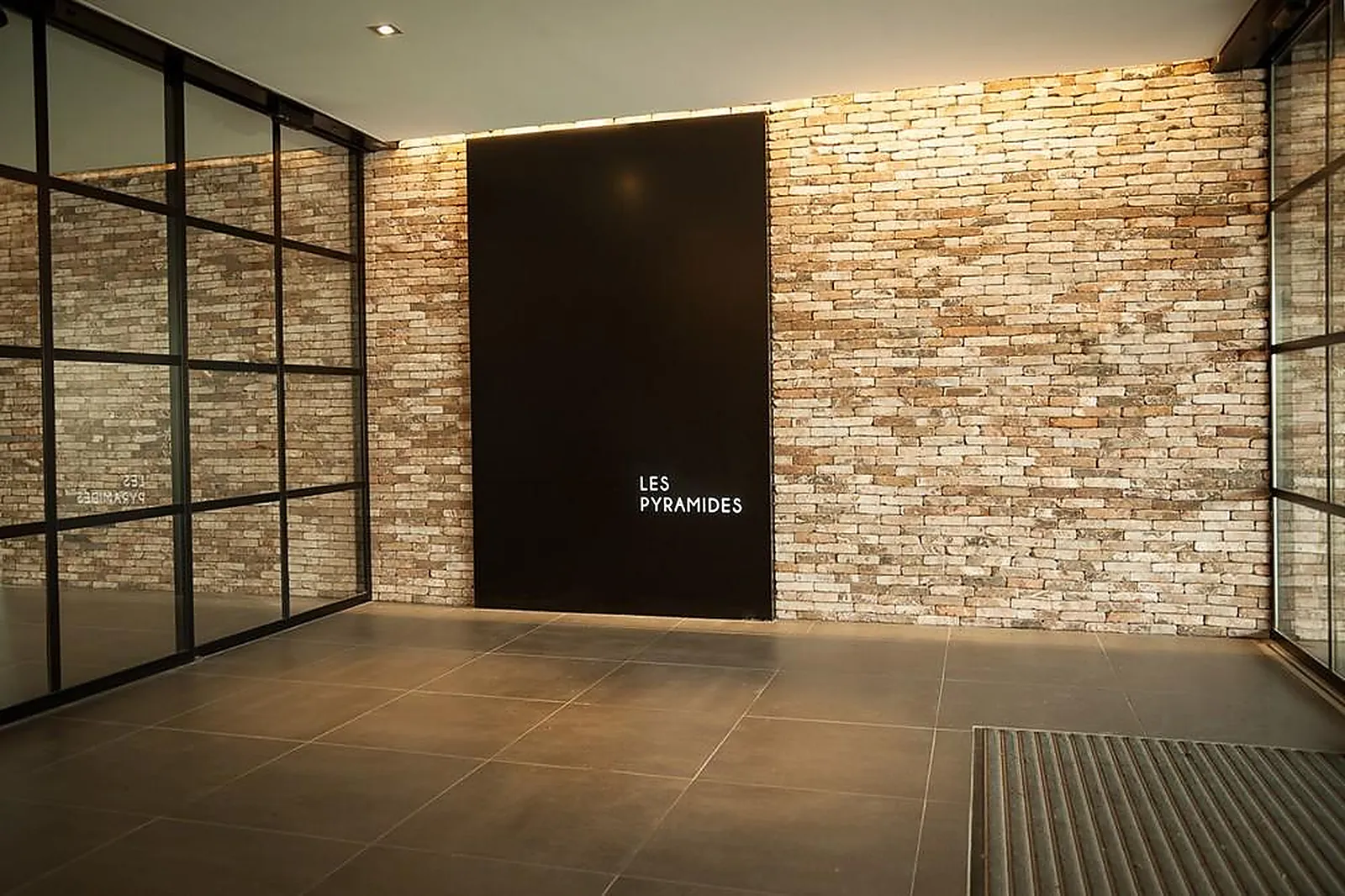 Lieux événementiels, LES PYRAMIDES LYS-LEZ-LANNOY