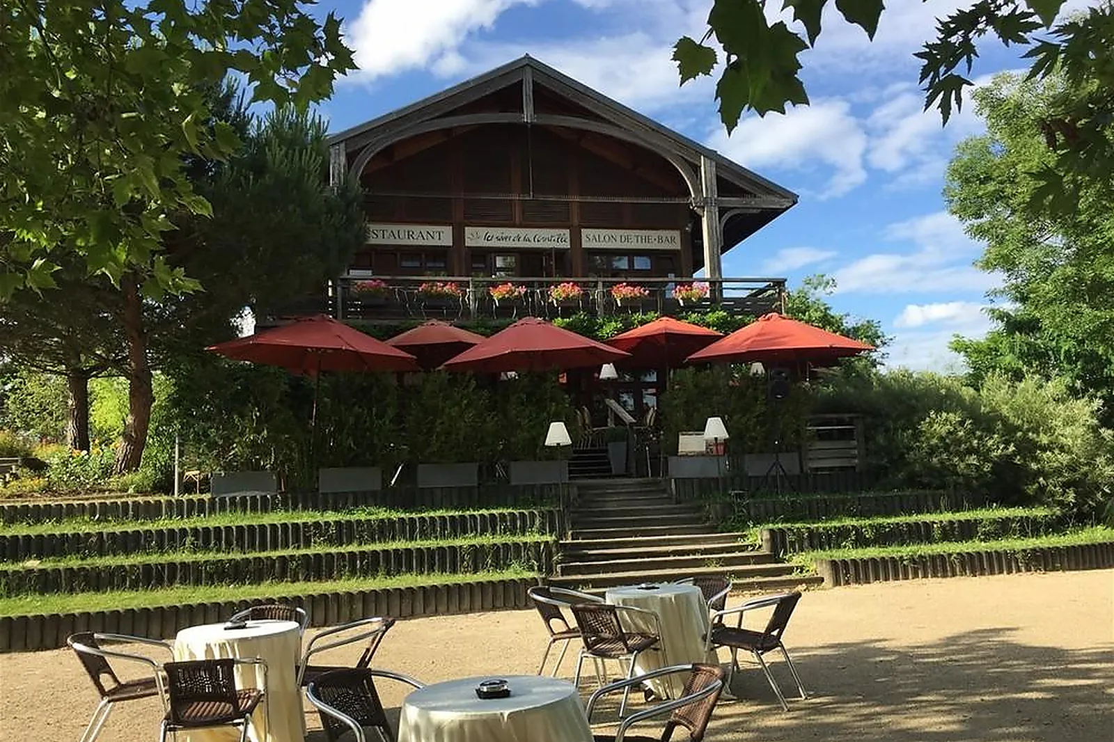 Lieux événementiels, LES RIVES DE LA COURTILLE