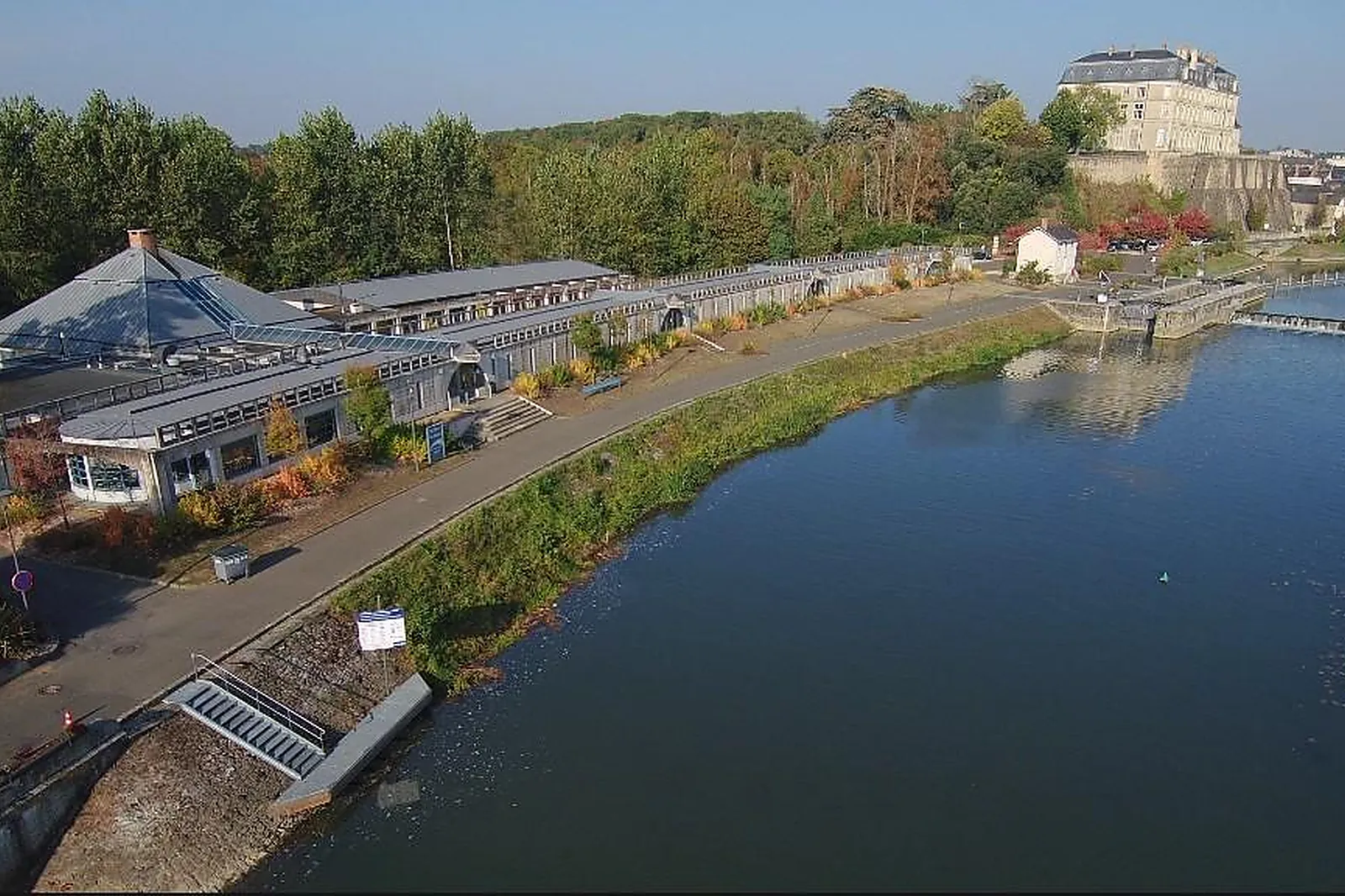 Lieux événementiels, LES RIVES DE SABLÉ