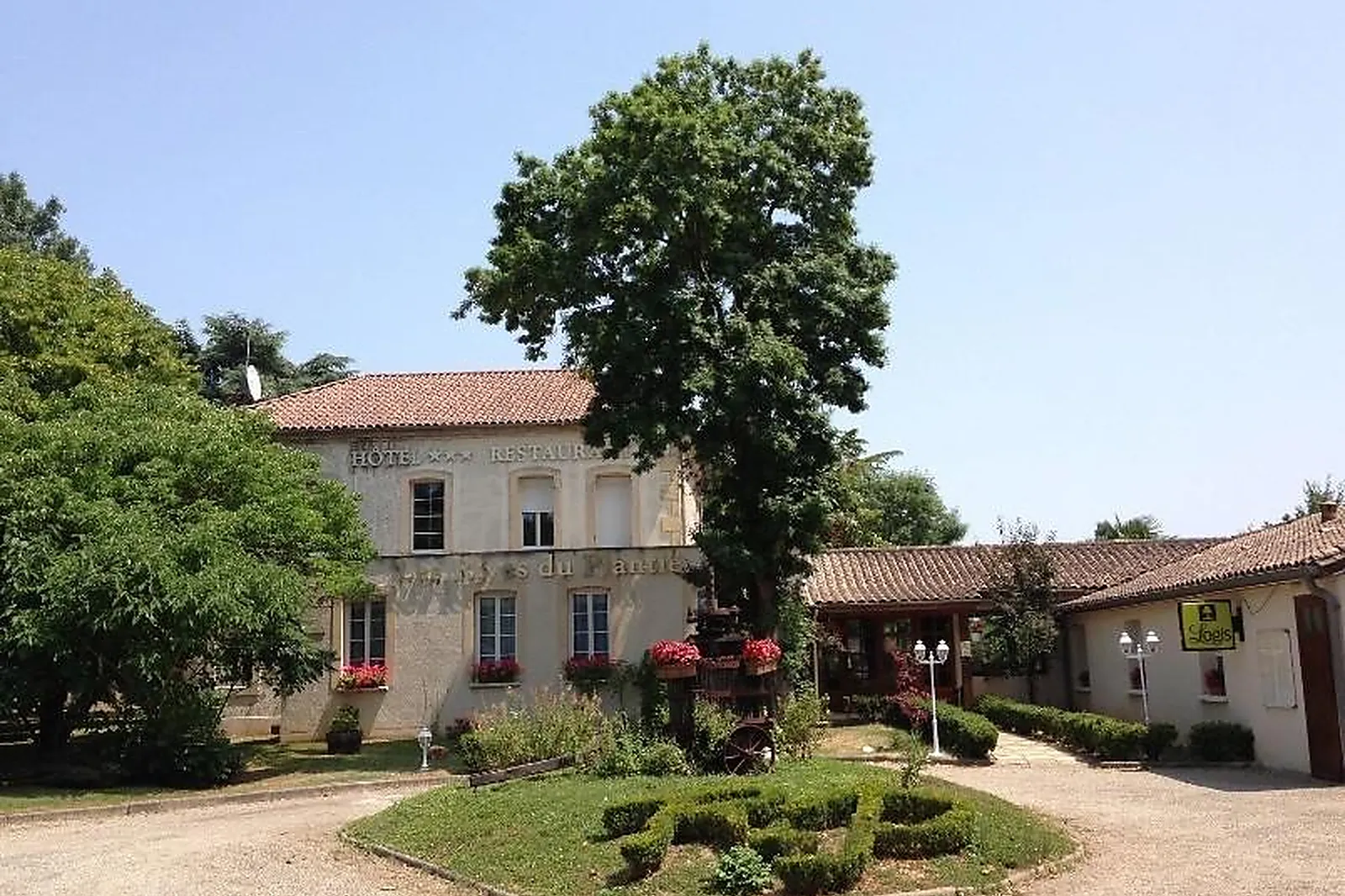 Lieux événementiels, LES RIVES DU PLANTIÉ