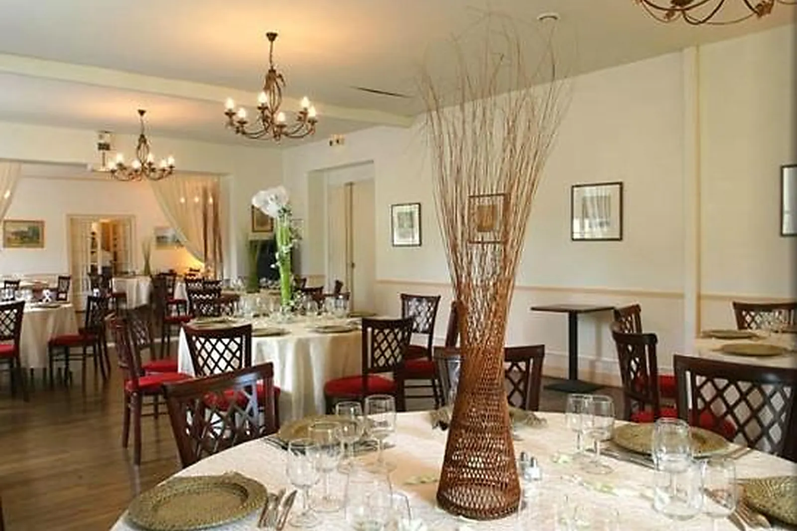 Lieux événementiels, LES SALONS LÉOPOLD