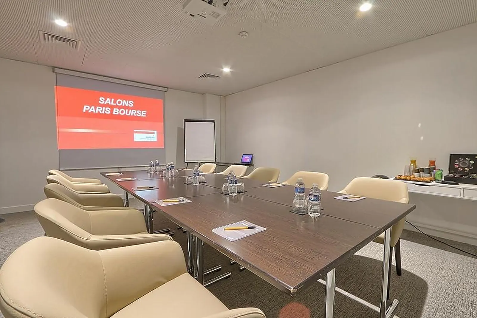 Lieux événementiels, LES SALONS PARIS BOURSE