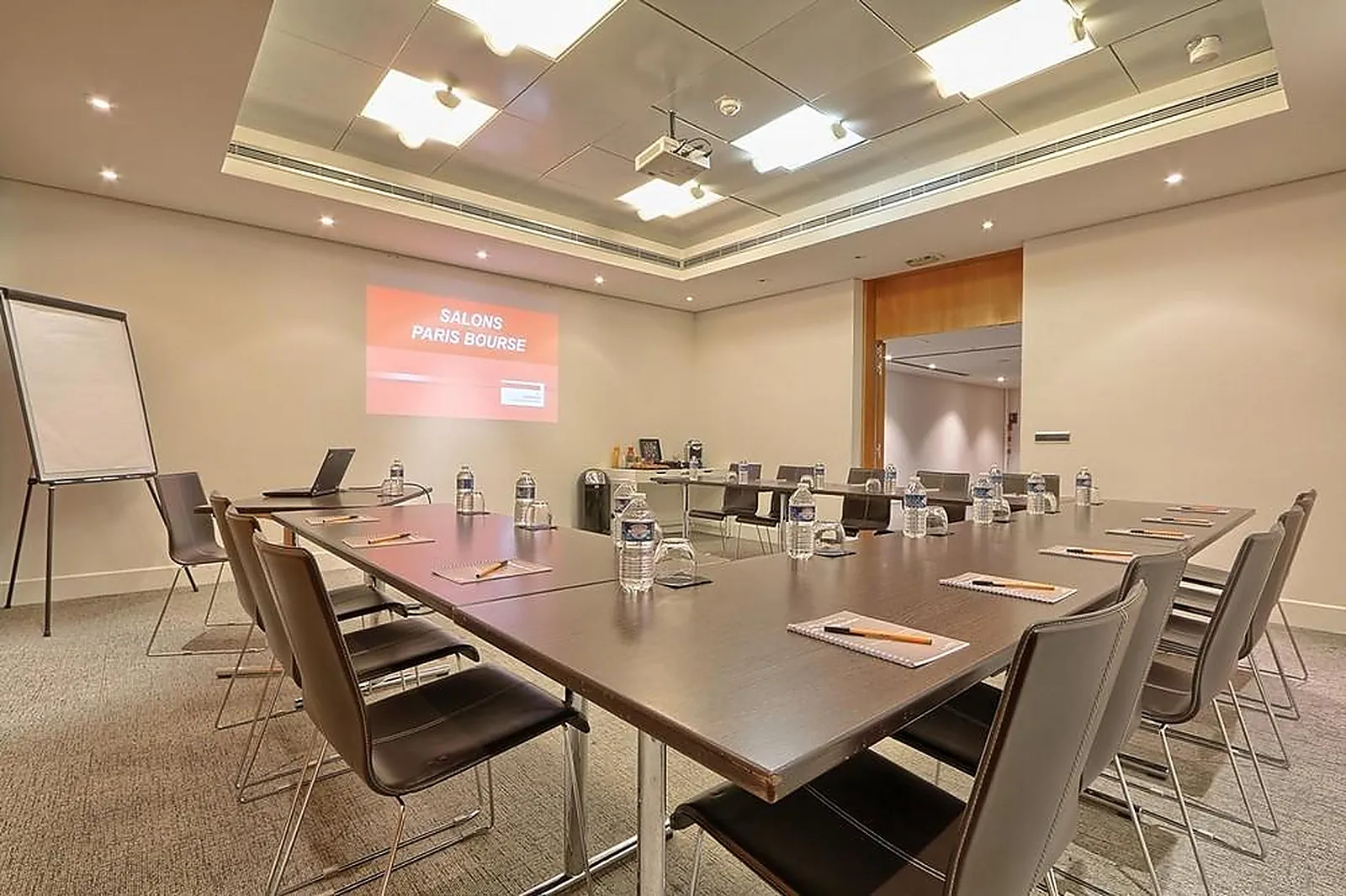 Lieux événementiels, LES SALONS PARIS BOURSE