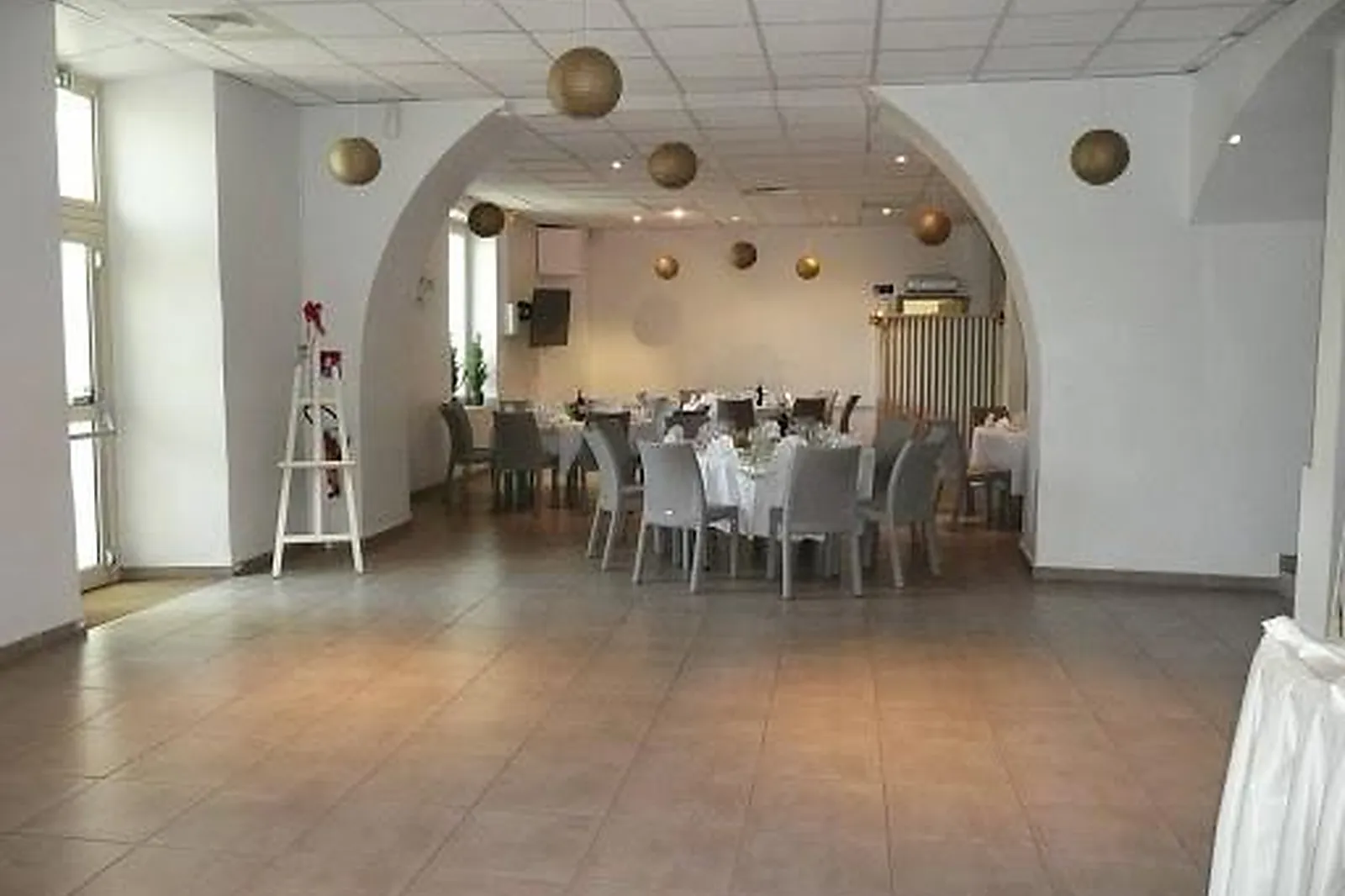 Lieux événementiels, LES SALONS DE SAINT-PONS