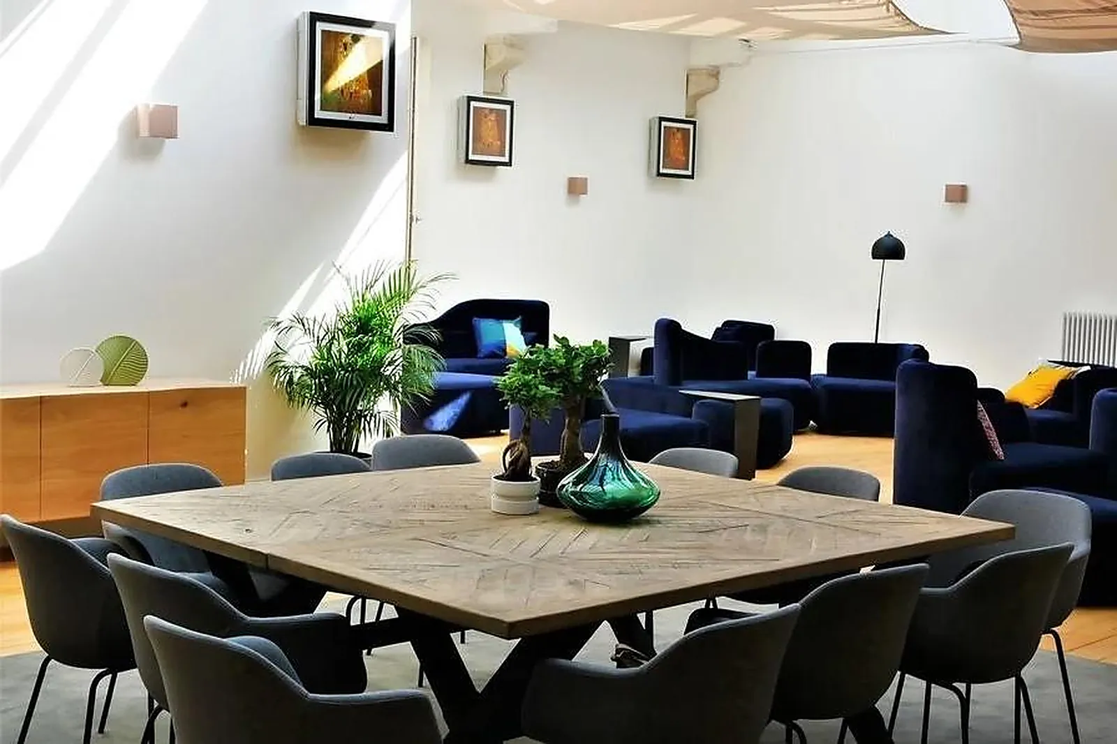 Lieux événementiels, LES SALONS DU CLOÎTRE