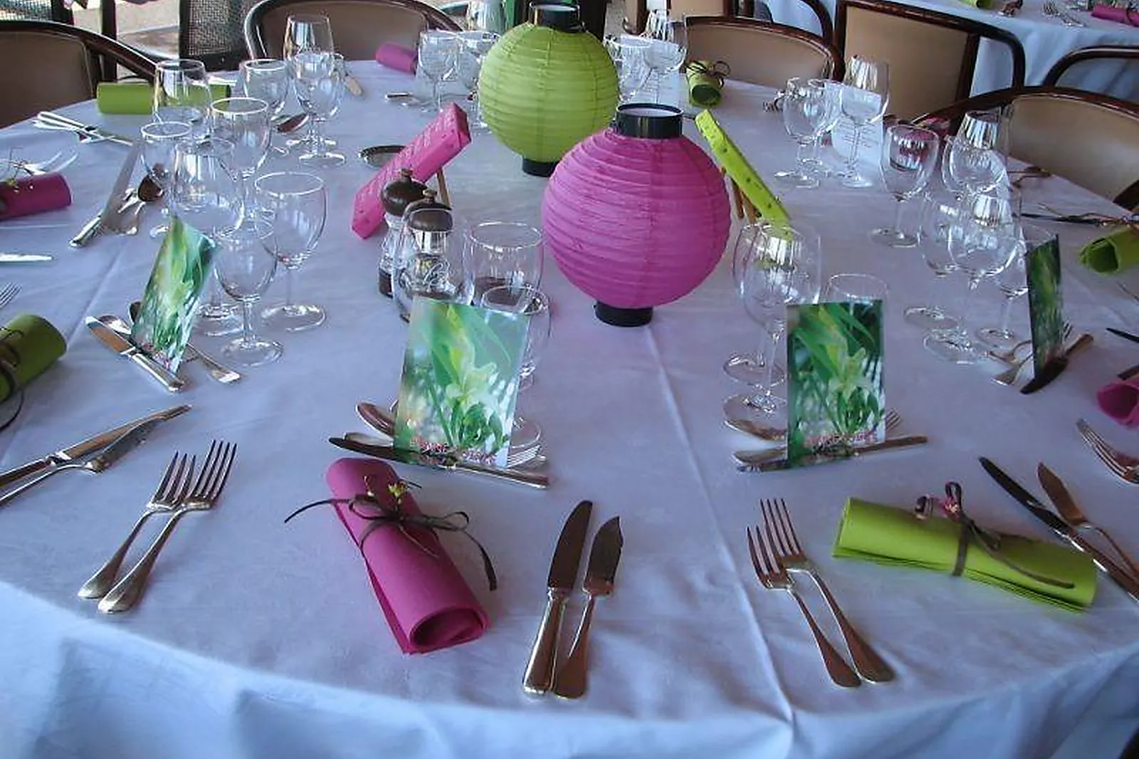 Lieux événementiels, LES SALONS DU GOLF