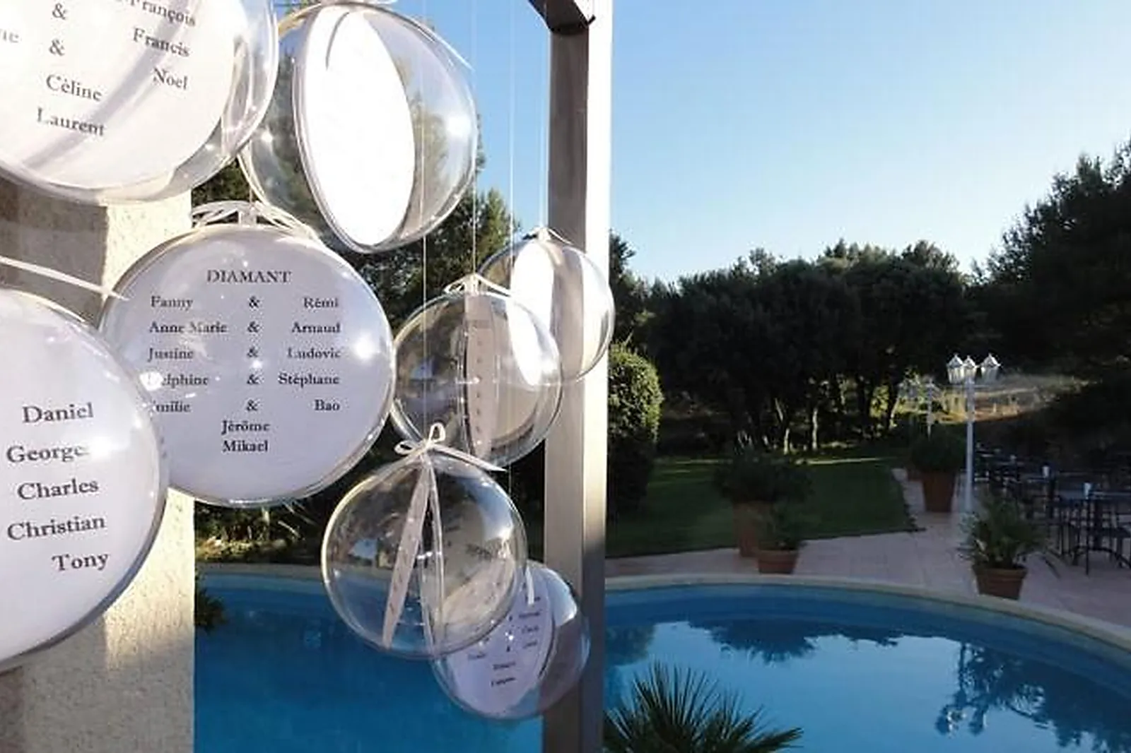 Lieux événementiels, LES SALONS DU MIRAPIER