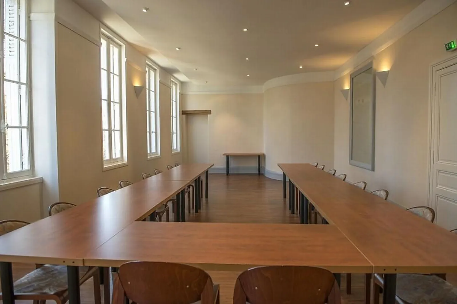 Lieux événementiels, LES SALONS DU PARC