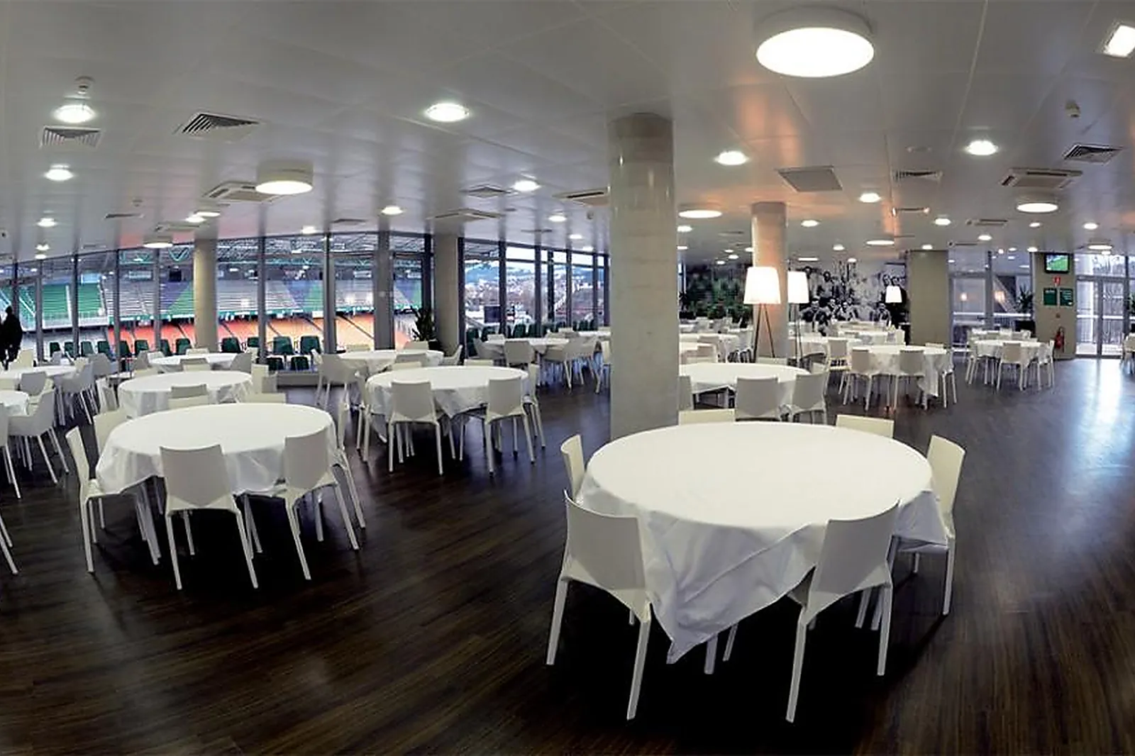 Lieux événementiels, LES SALONS DU STADE GEOFFROY-GUICHARD